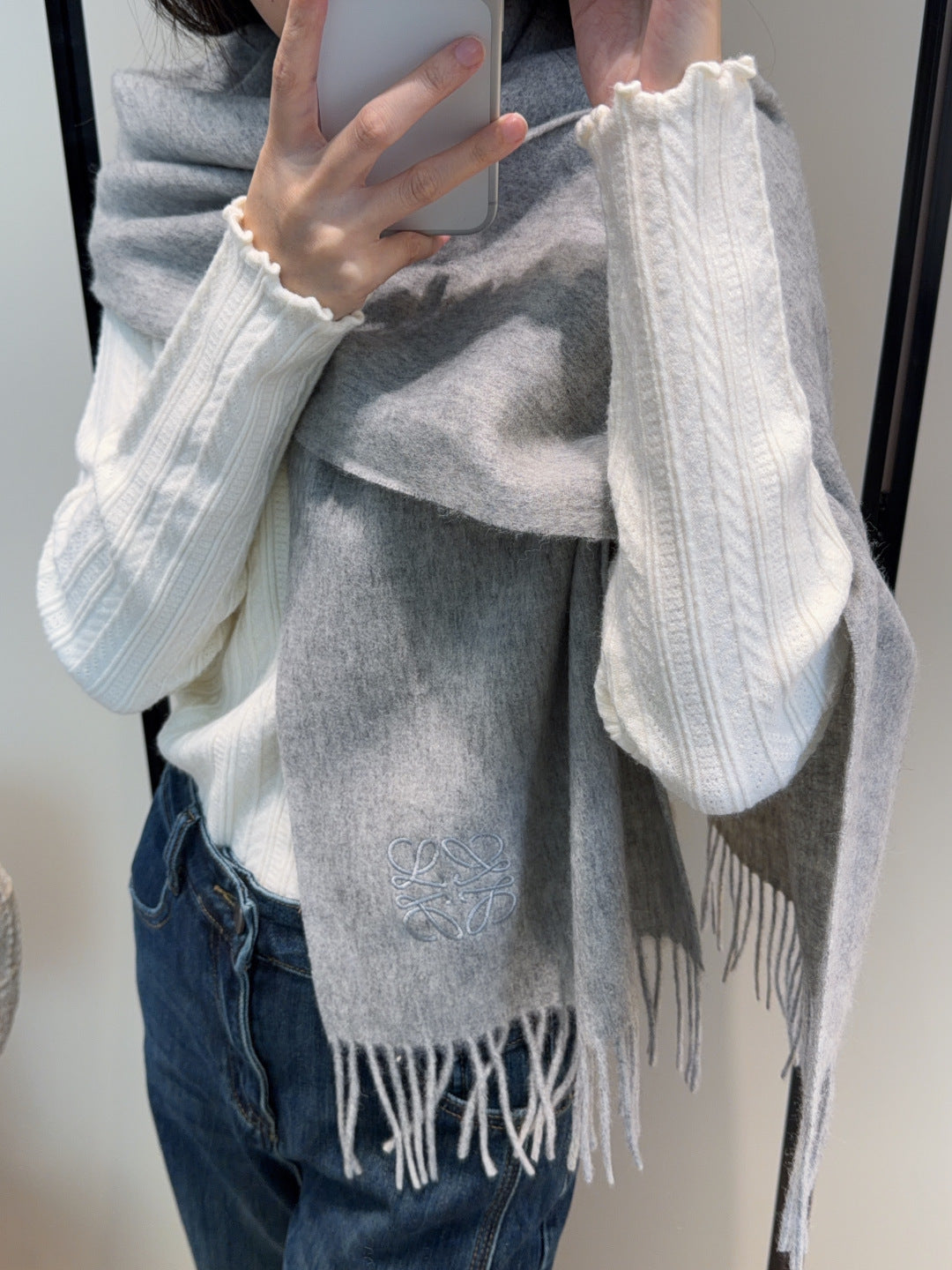 LOEWE 26S SCARF 180 IN CASHMERE WOOL 207844