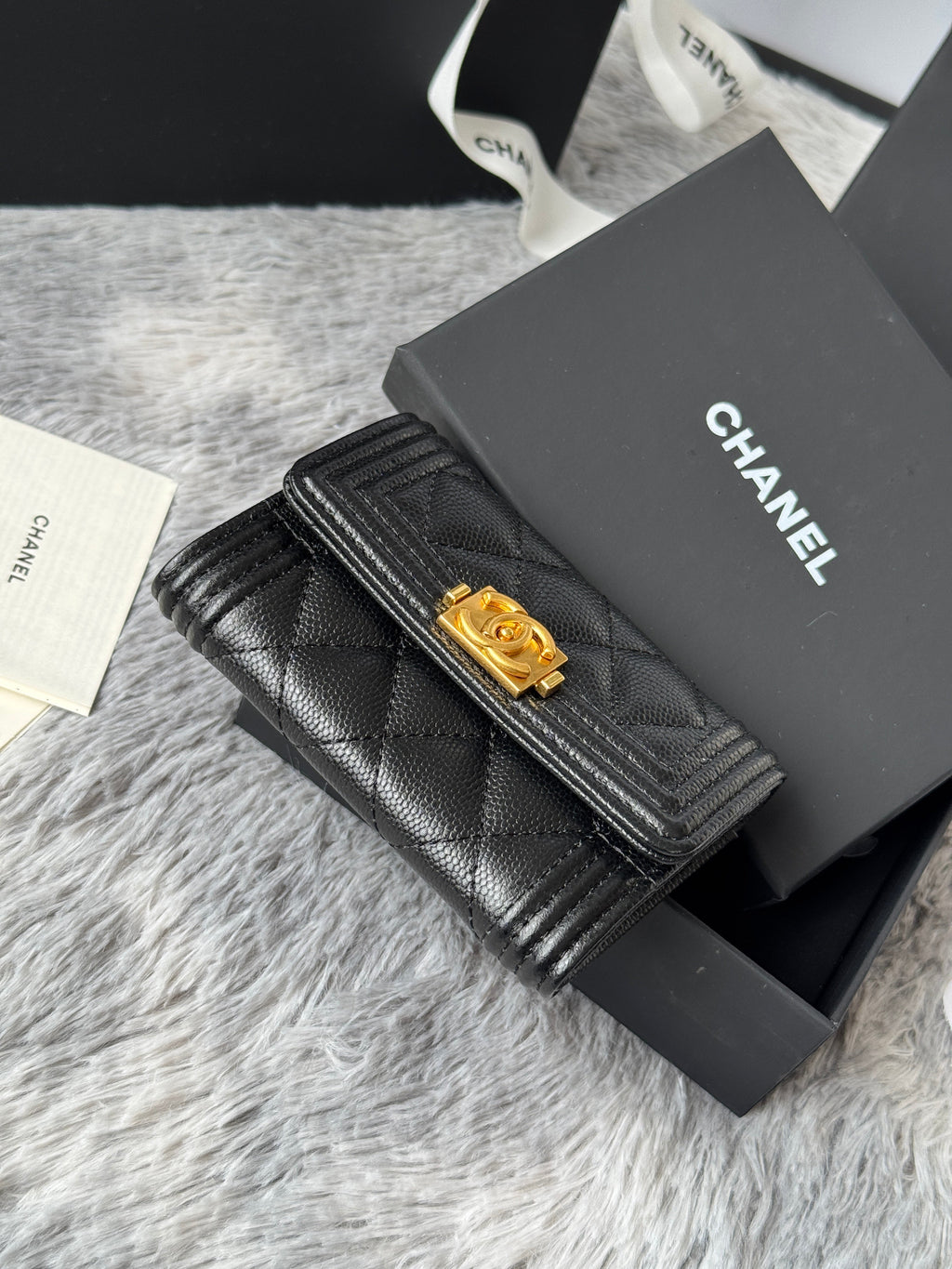 LEBOY WALLET 11 IN BLACK GRAINED CALFSKIN GOLD-TONE HARDWARE