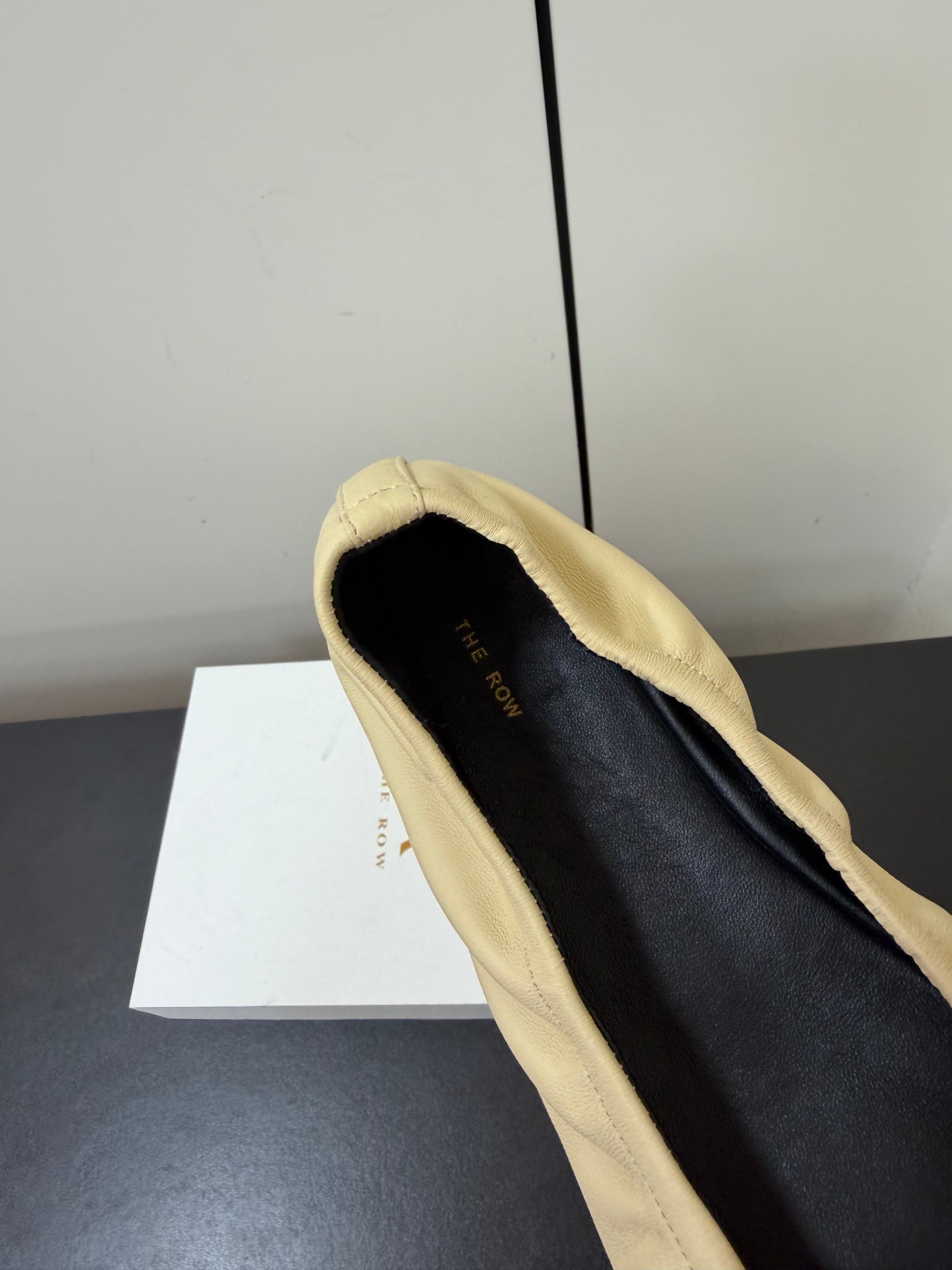 THE ROW 26S POINTED TOE BALLET FLATS IN BUTTER BEIGE LAMBSKIN