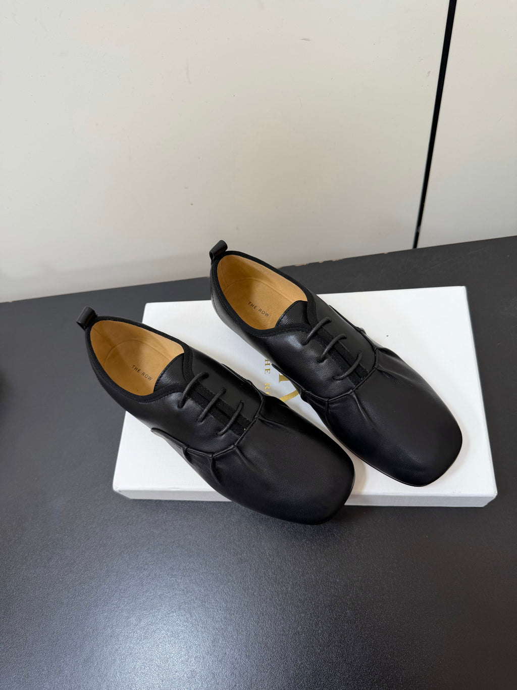 THE ROW 26S LACE UP DERBY FLATS IN BLACK CALFSKIN  WITH SQUARE TOE