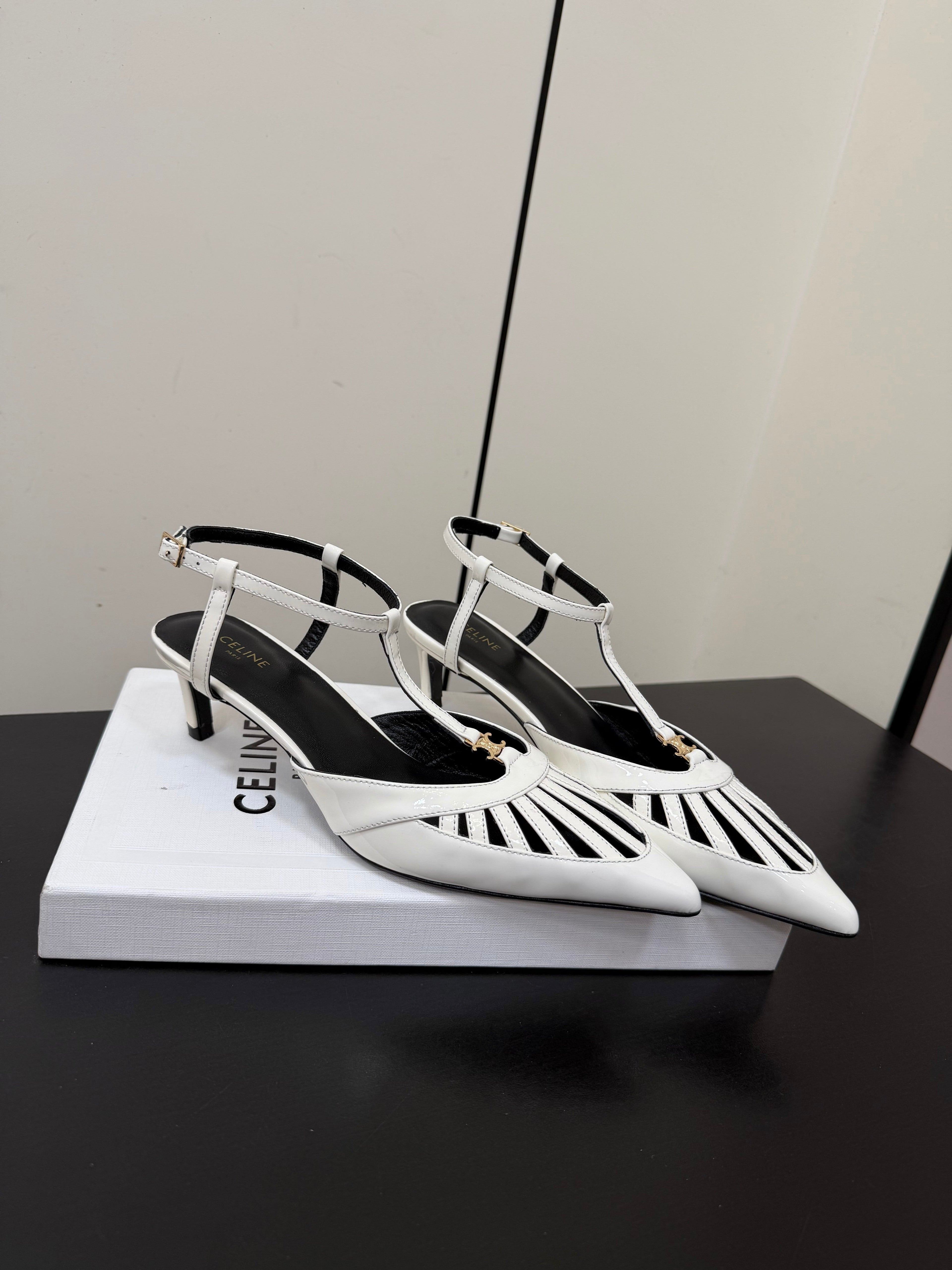 CELINE 26S TRIOMPHE T-STRAP SLINGBACK PUMPS IN WHITE PATENT CALFSKIN