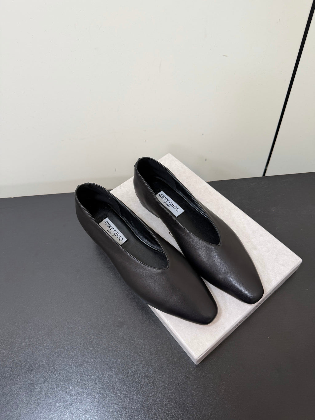 JIMMY CHOO 26S BALLET FLATS IN BLACK LAMBSKIN