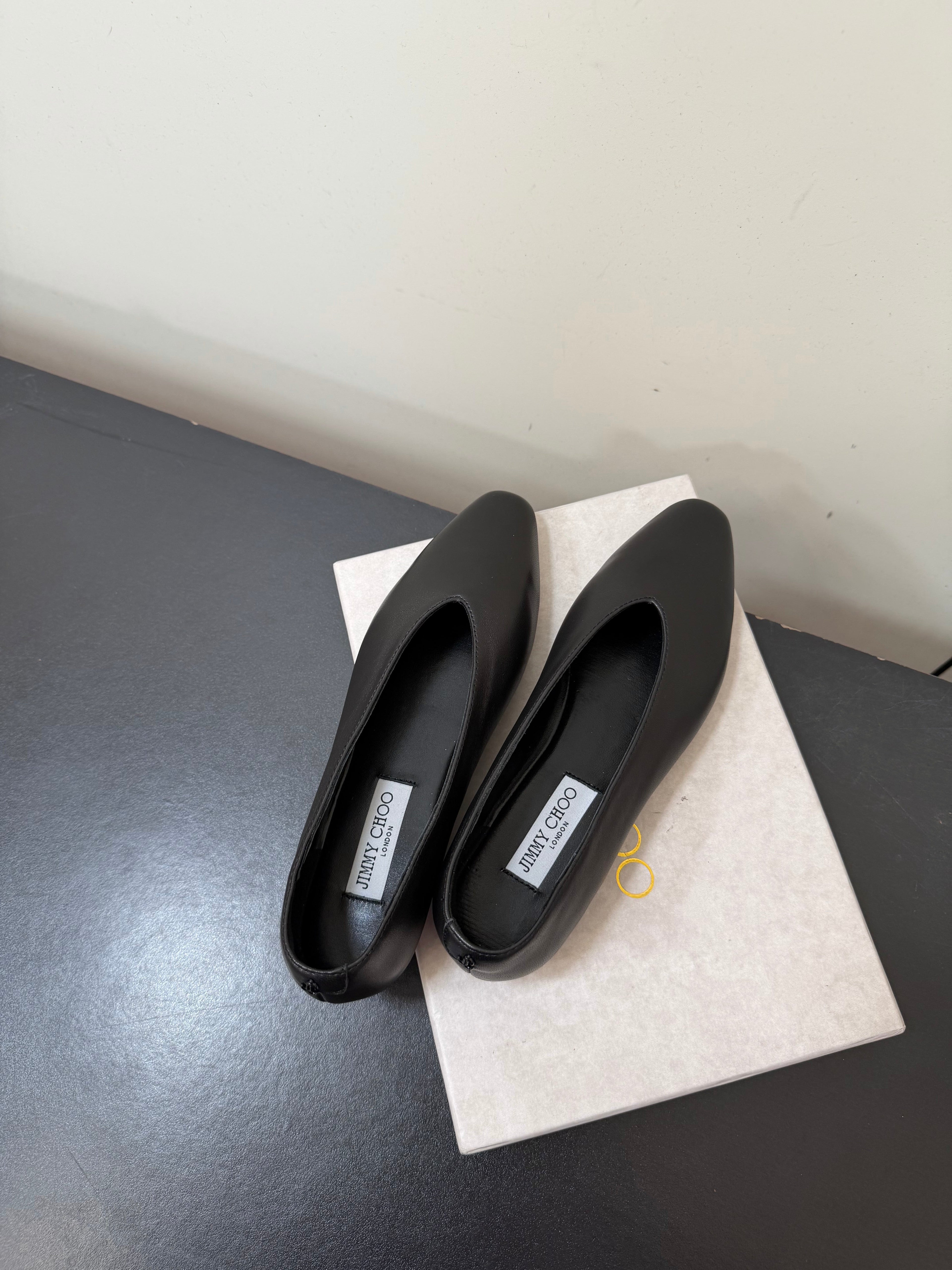 JIMMY CHOO 26S BALLET FLATS IN BLACK LAMBSKIN