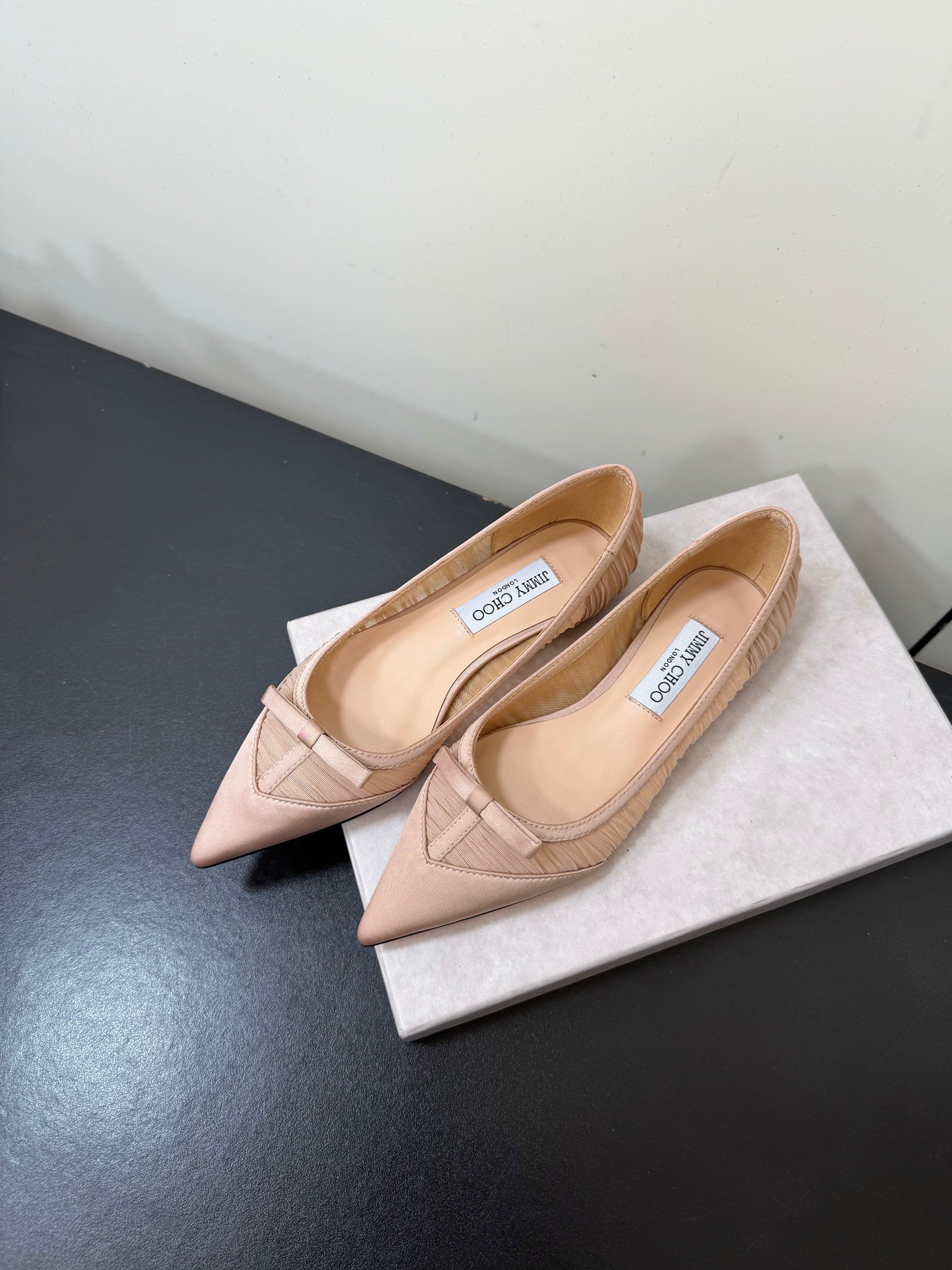 JIMMY CHOO 26S POINTED-TOE FLATS IN NUDE SATIN
