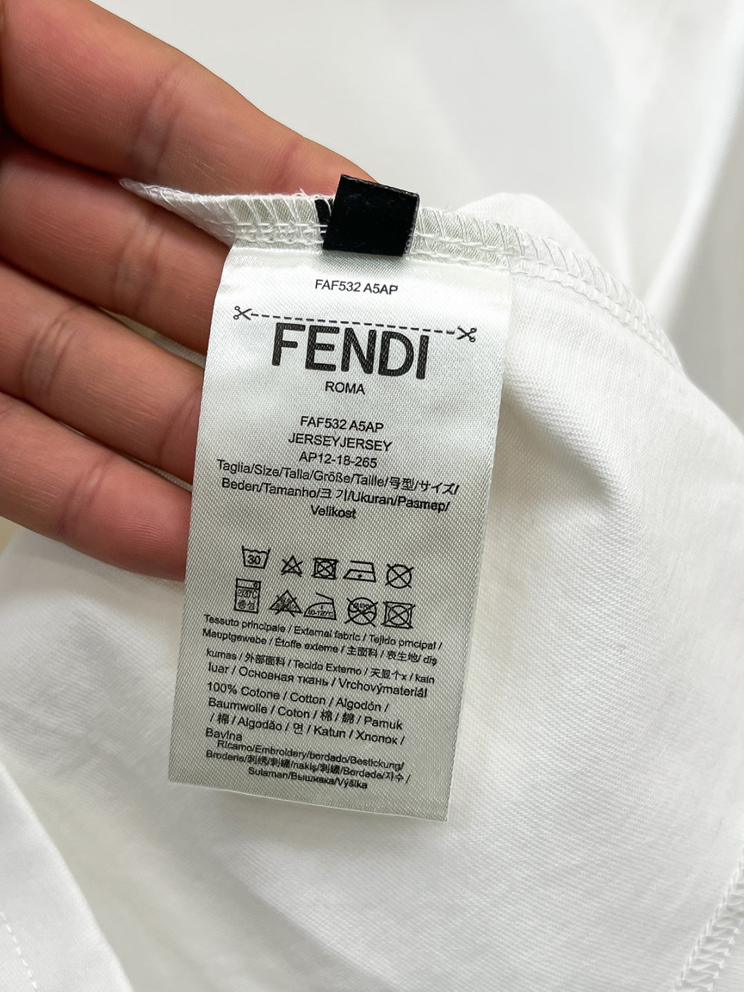 FENDI 26S SHORT SLEEVE T-SHIRT 049