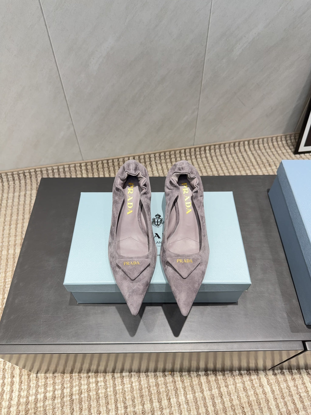 PRADA 26S PUMPS 55MM IN TAUPE BROWN SUEDE WITH LOGO