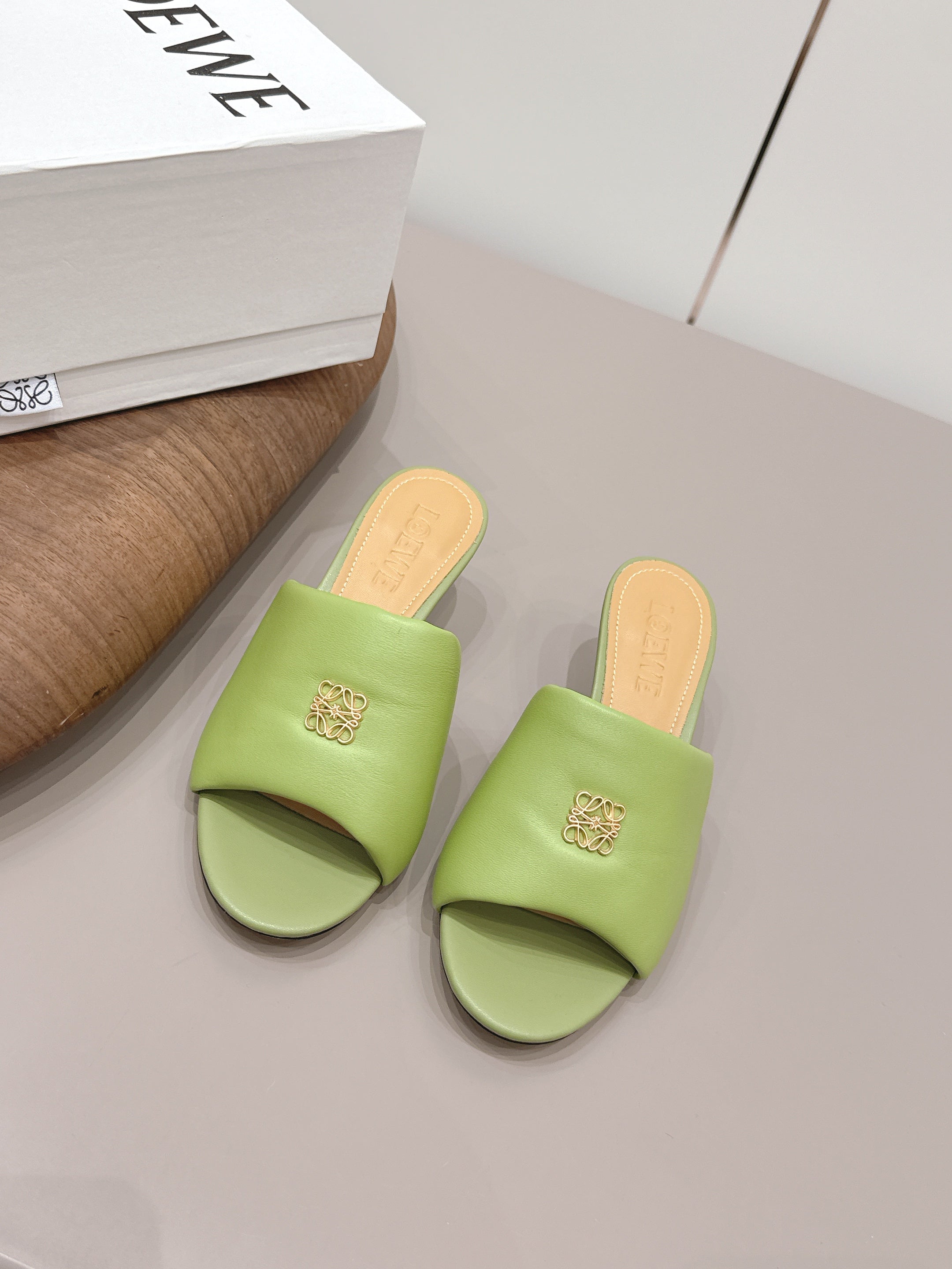 LOEWE 26S MULE HEELS 45MM IN OLIVE GREEN LAMBSKIN GOLD HARDWARE