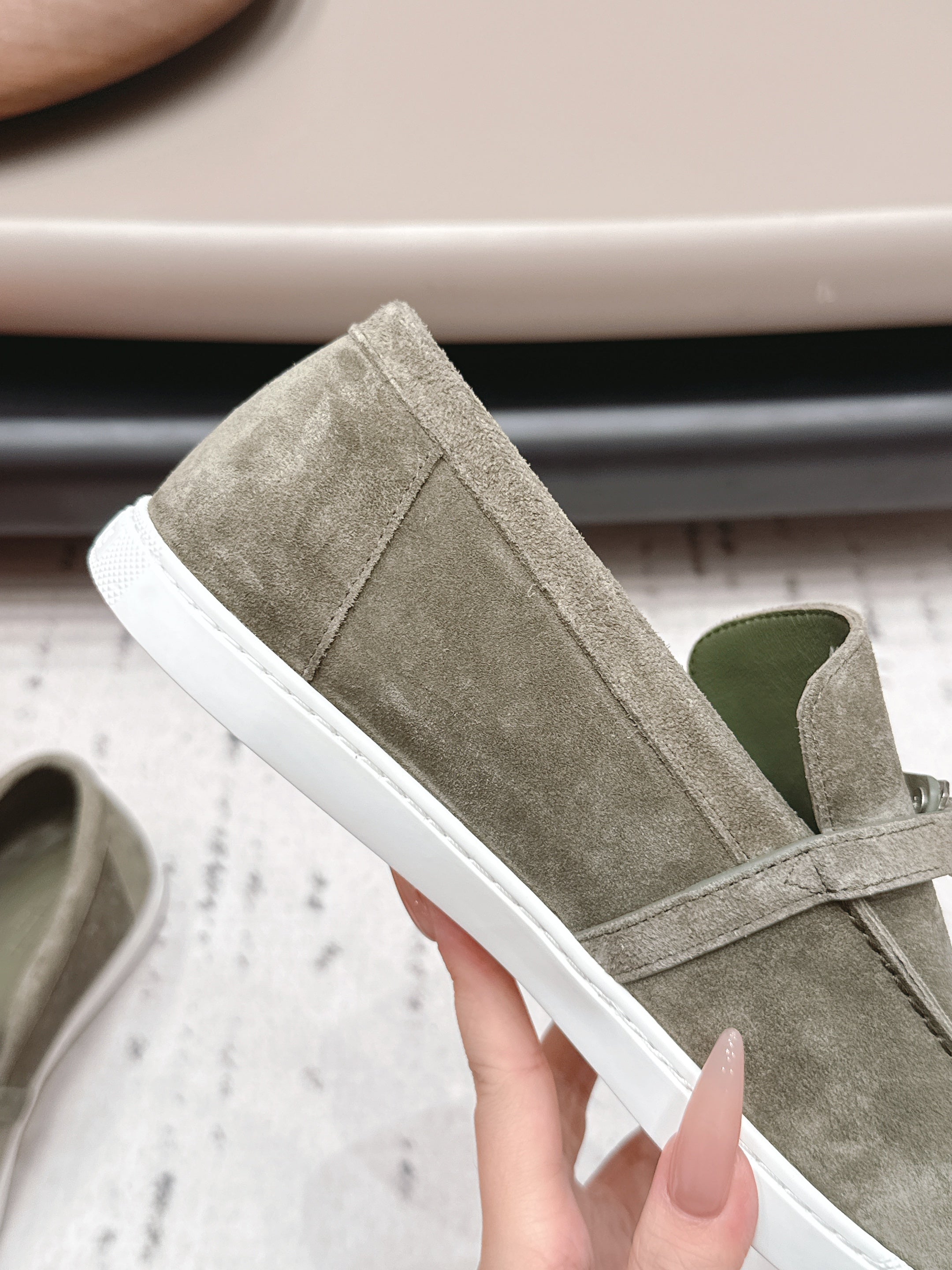 HM 26S KELLY PARIS LOAFERS IN OLIVE GREEN SUEDE SILVER HARDWARE