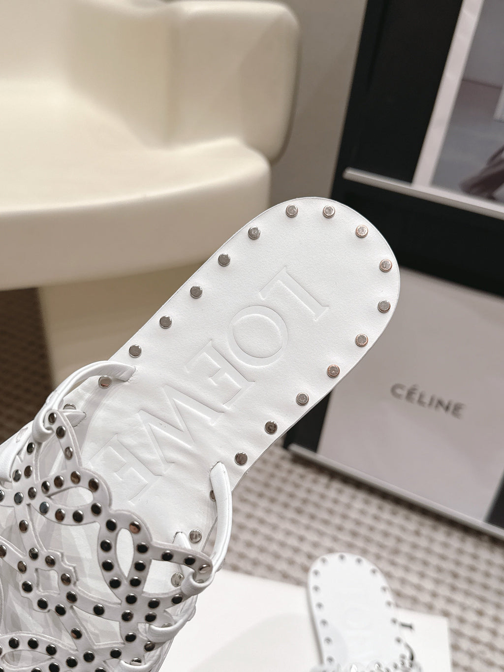 LOEWE 26S PETAL ANAGRAM SLIDE IN WHITE CALFSKIN WITH STUDS