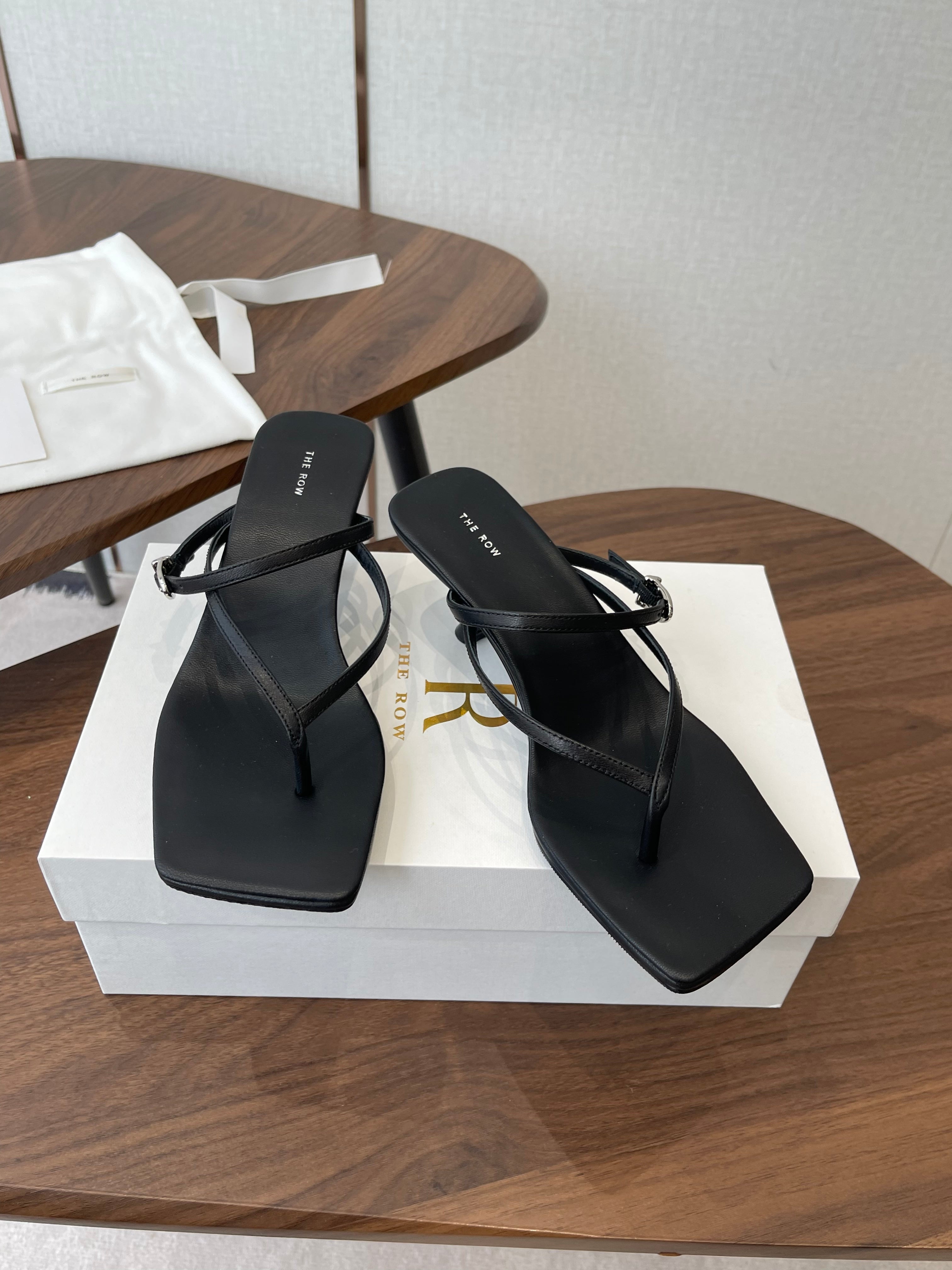 THE ROW 26S SQUARE TOE THONG HEELS IN BLACK CALFSKIN