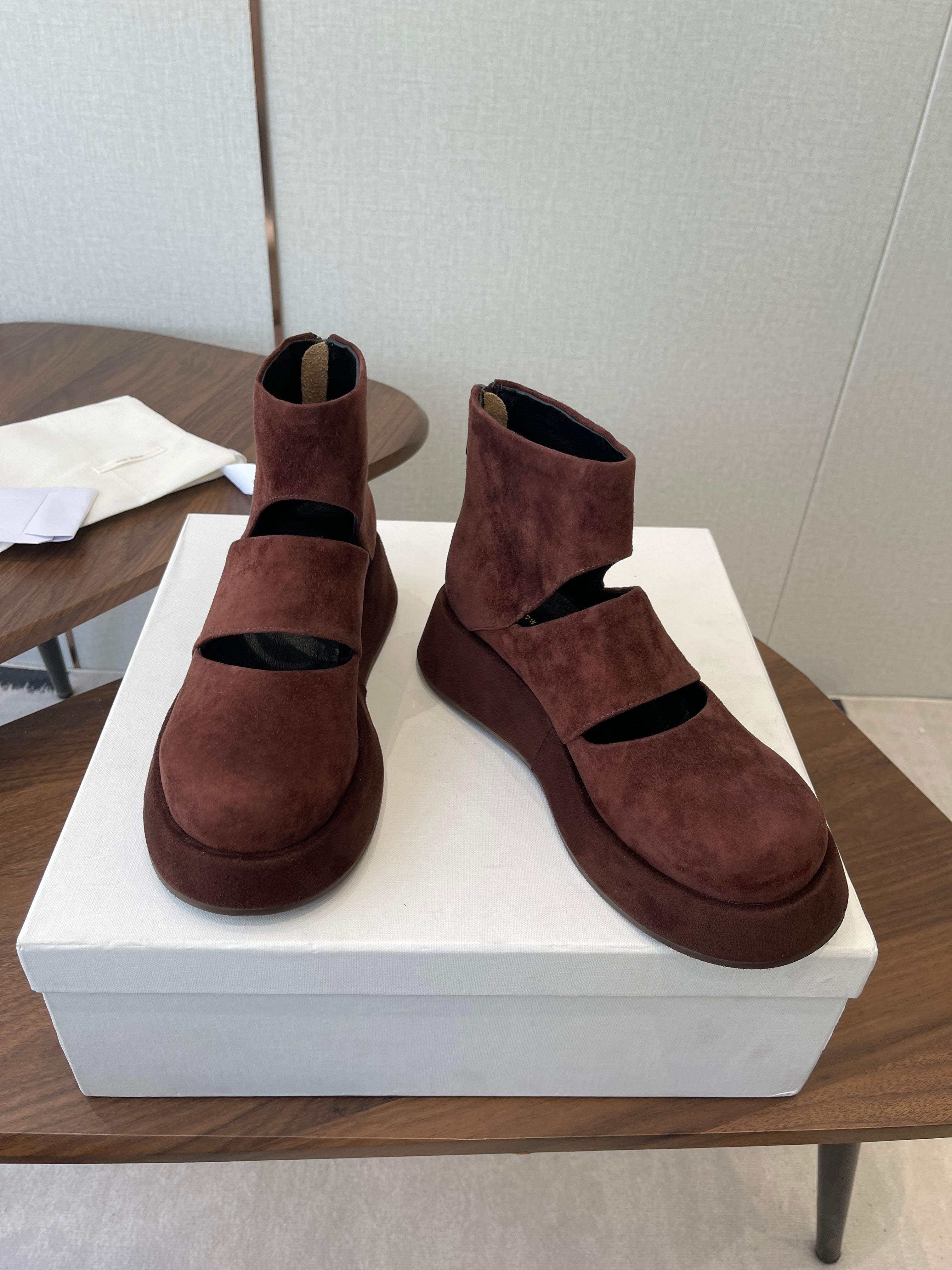 THE ROW 26S PLATFORM MARY JANE IN CHOCOLATE BROWN SUEDE