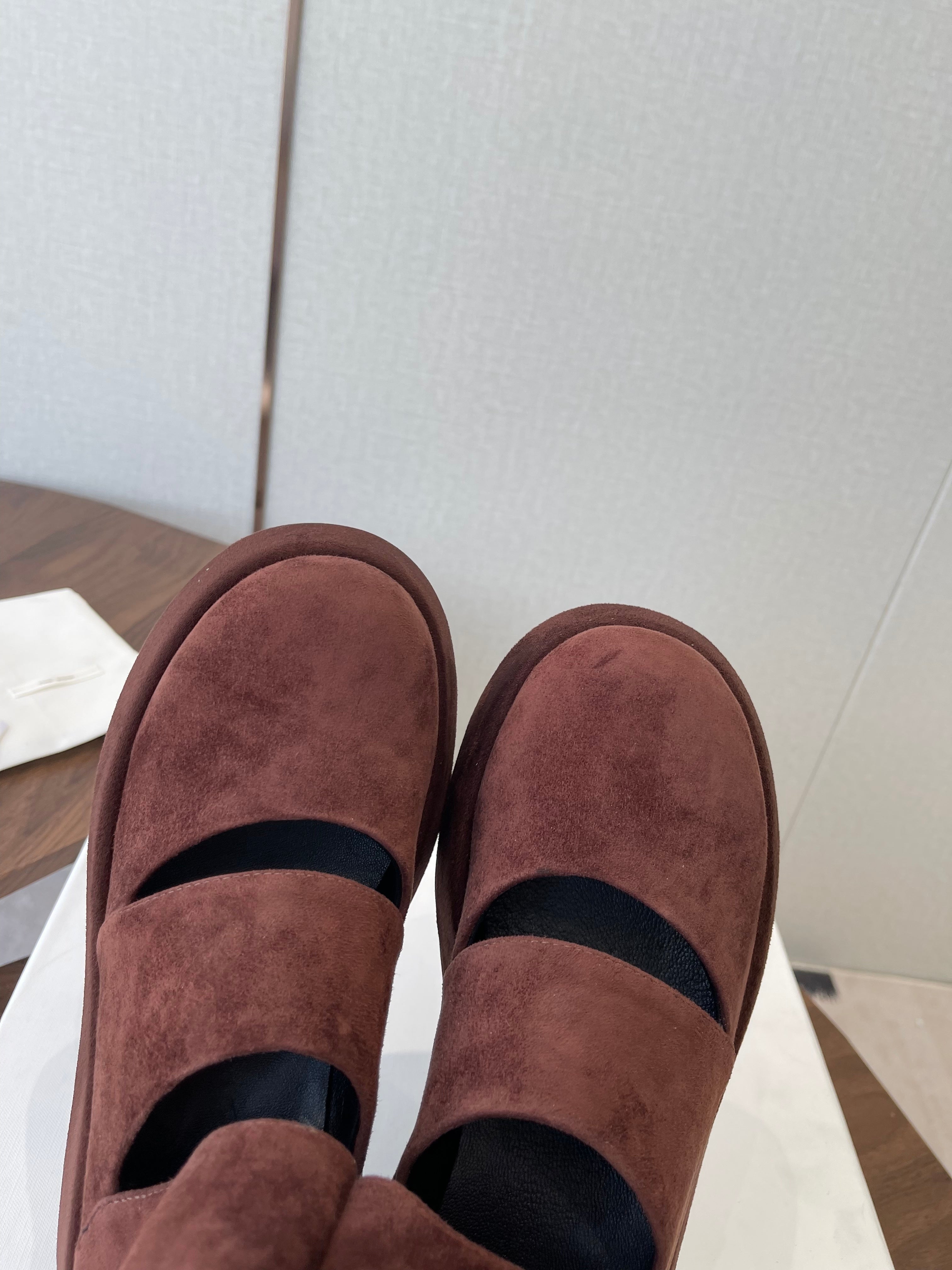 THE ROW 26S PLATFORM MARY JANE IN CHOCOLATE BROWN SUEDE