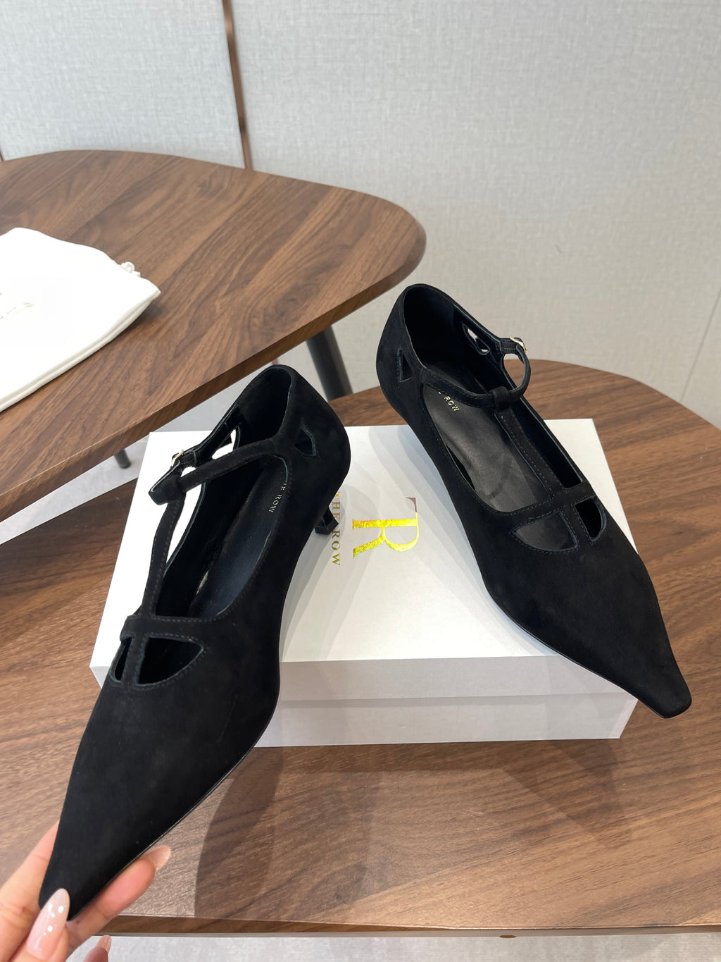 THE ROW 26S POINTED TOE T STRAP PUMPS 35MM IN BLACK SUEDE