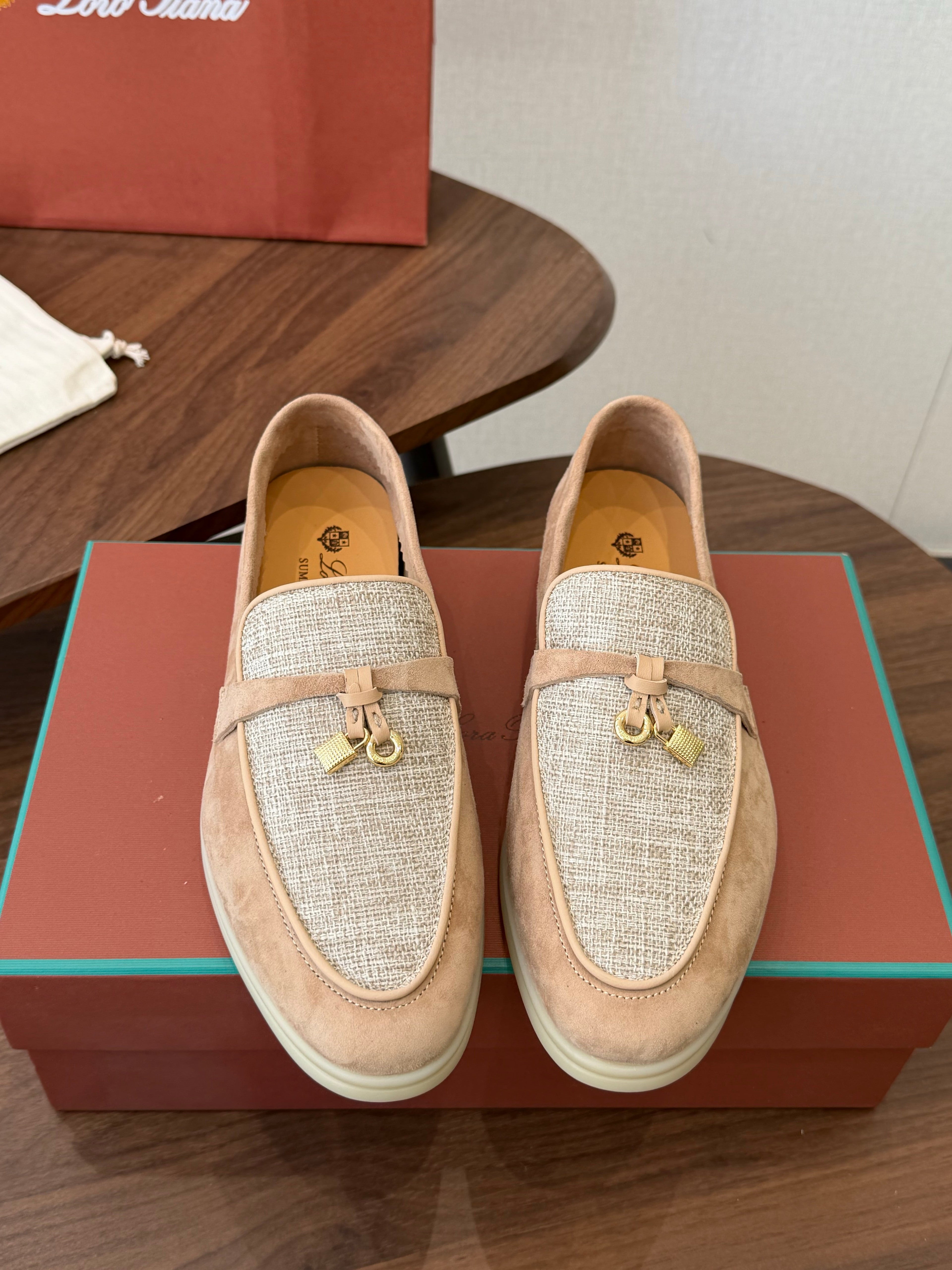 LP 26S LOAFERS IN LIGHT BROWN SUEDE & FABRIC GOLD HARDWARE