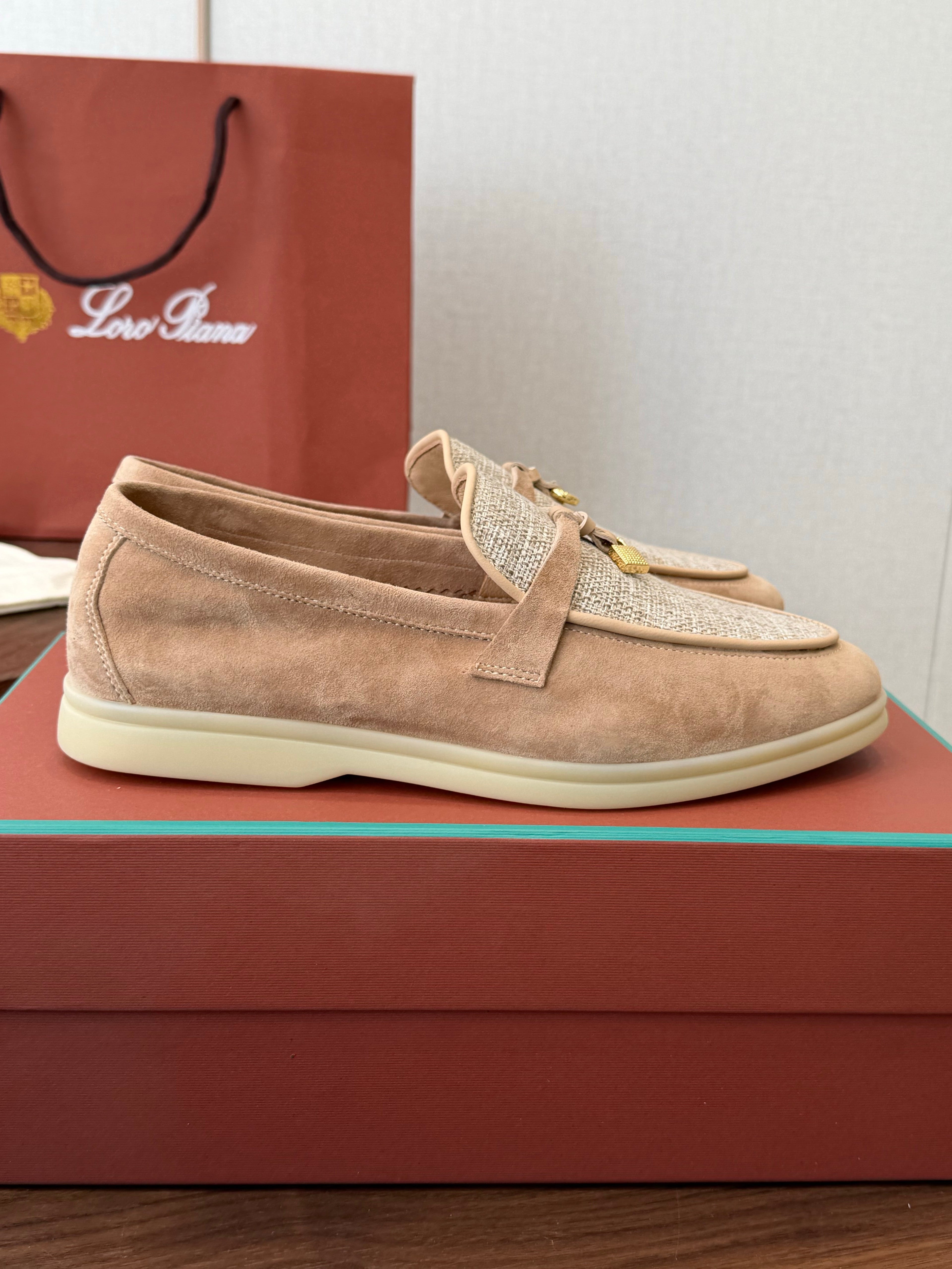 LP 26S LOAFERS IN LIGHT BROWN SUEDE & FABRIC GOLD HARDWARE