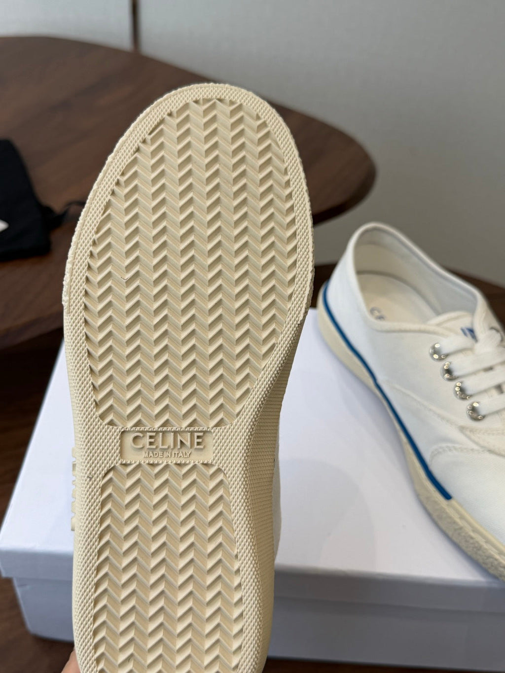 CELINE 26S TRIOMPHE LOW TOP SNEAKERS IN WHITE CANVAS BLUE TRIM