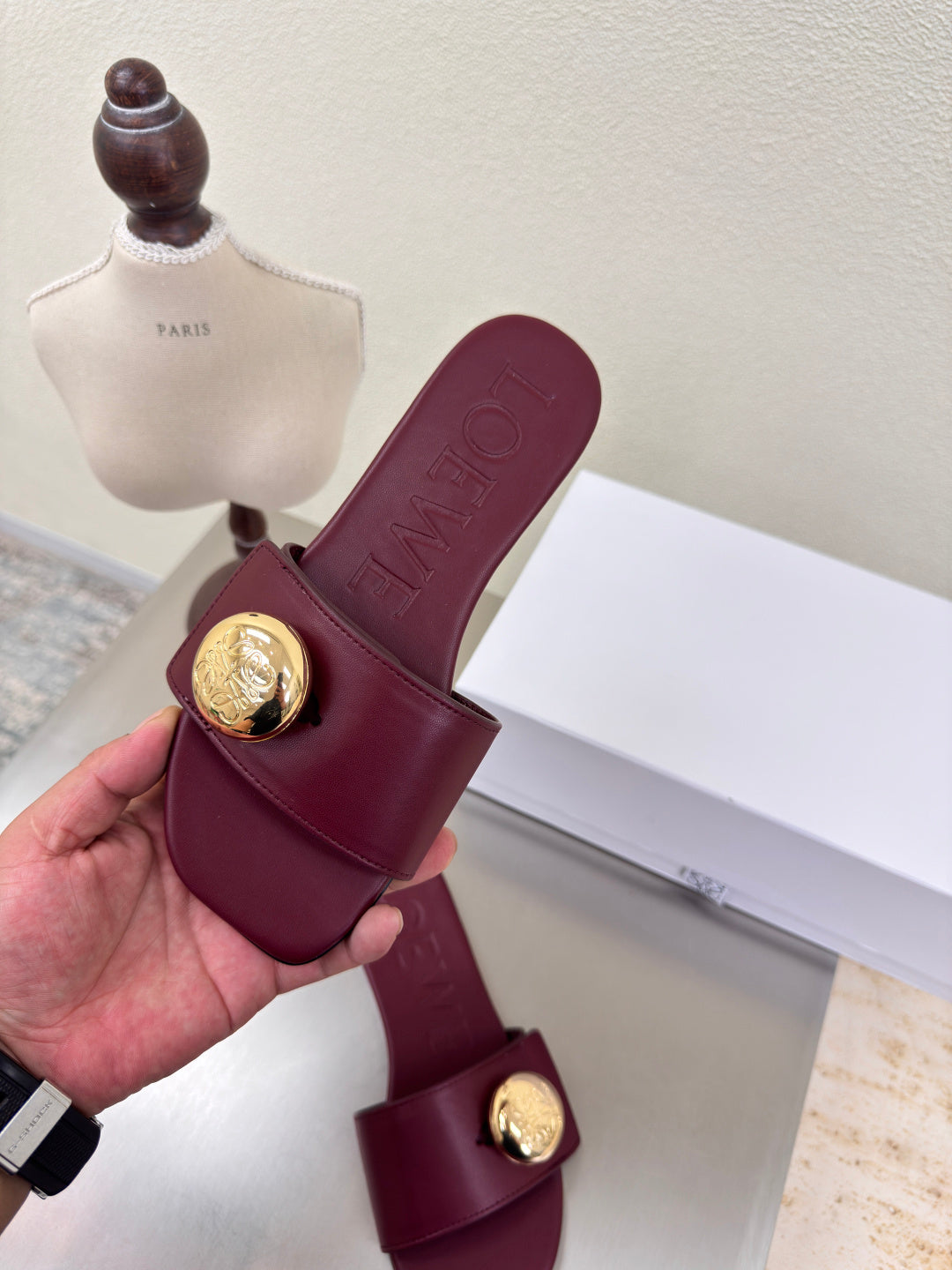 LOEWE 26S PEBBLE SLIDE IN BURGUNDY RED CALFSKIN GOLD HARDWARE