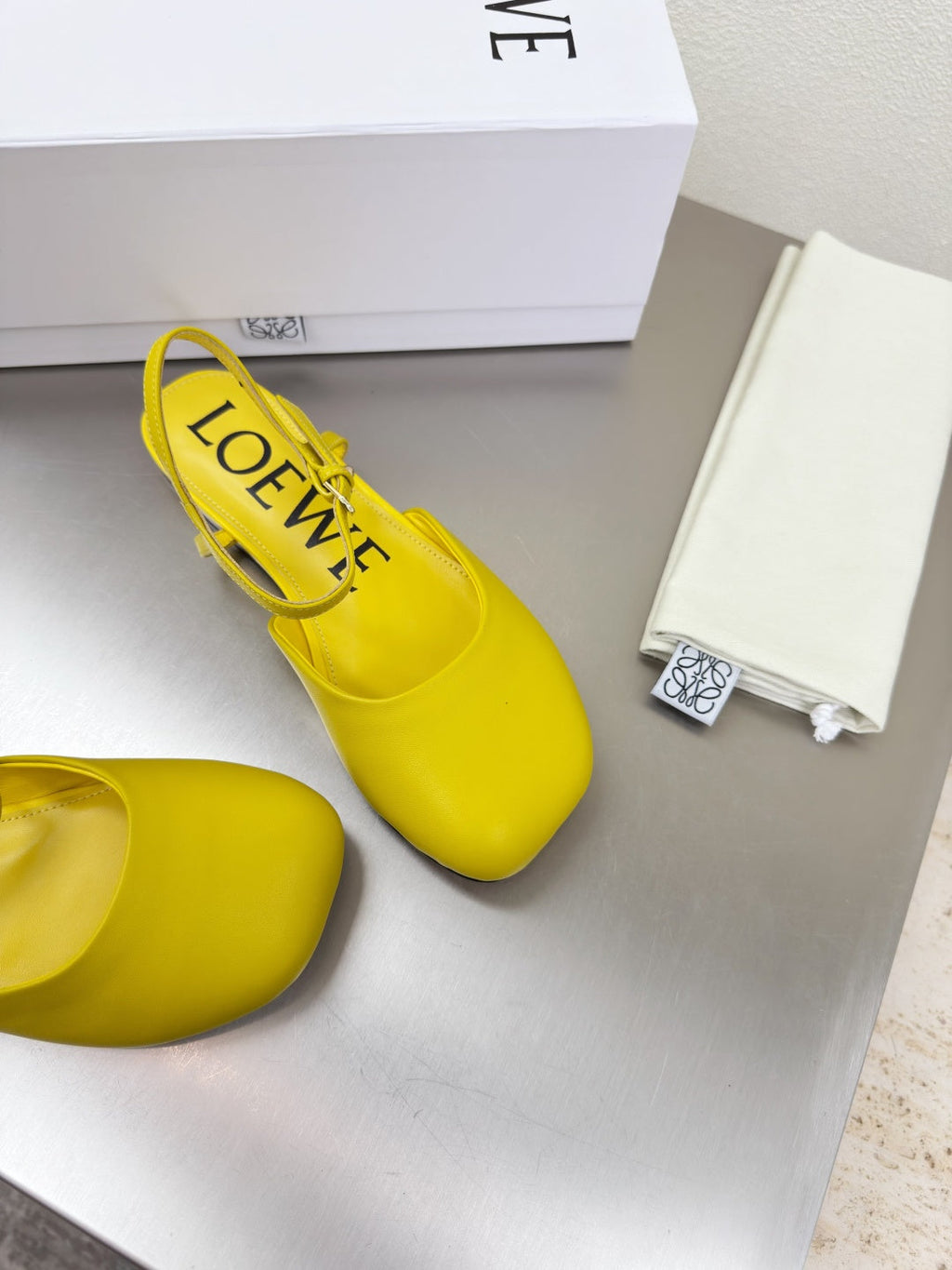 LOEWE 26S SLINGBACK FLAT PUMPS IN YELLOW CALFSKIN
