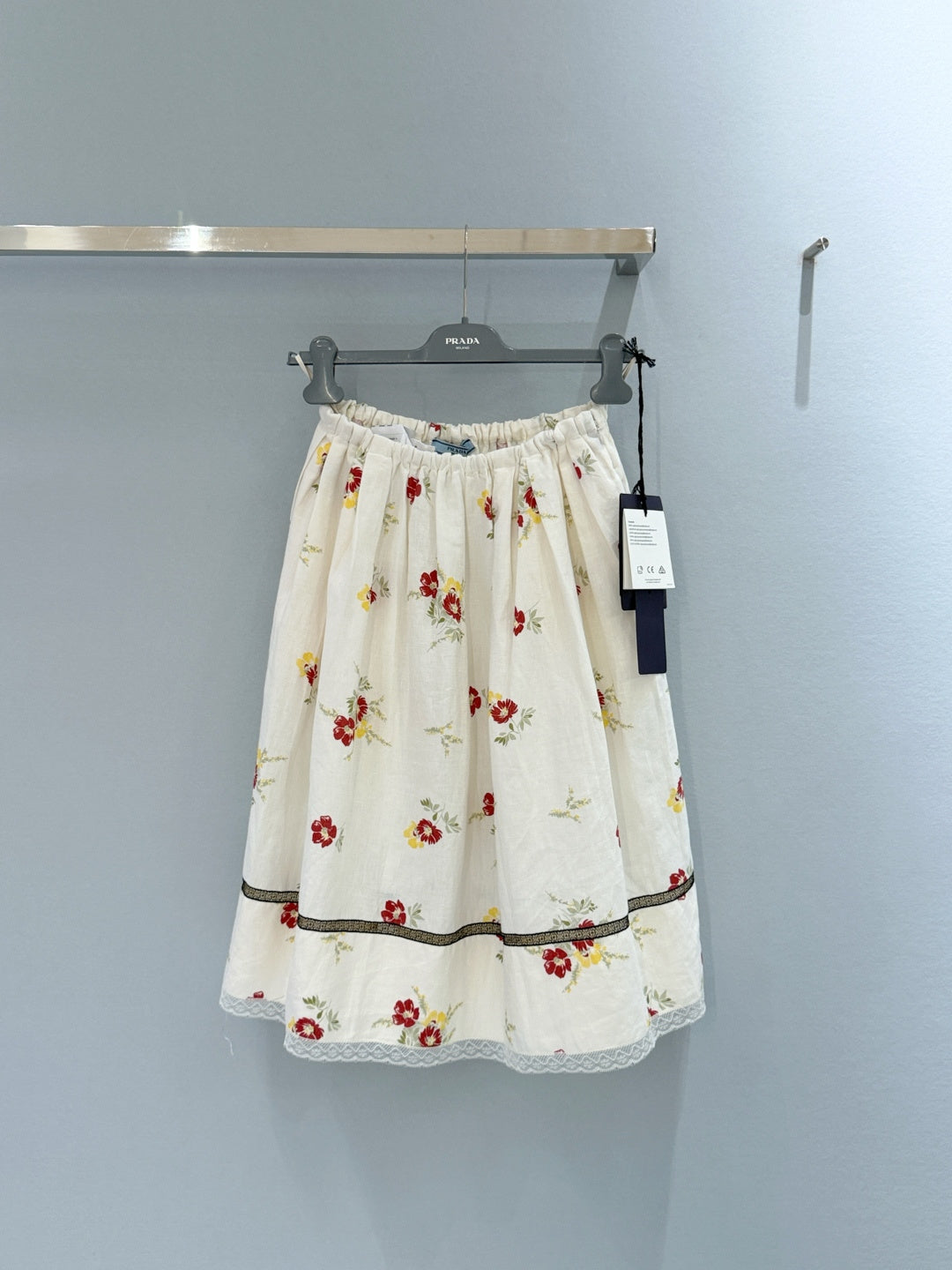 PRADA 26S SKIRT STYLE 881