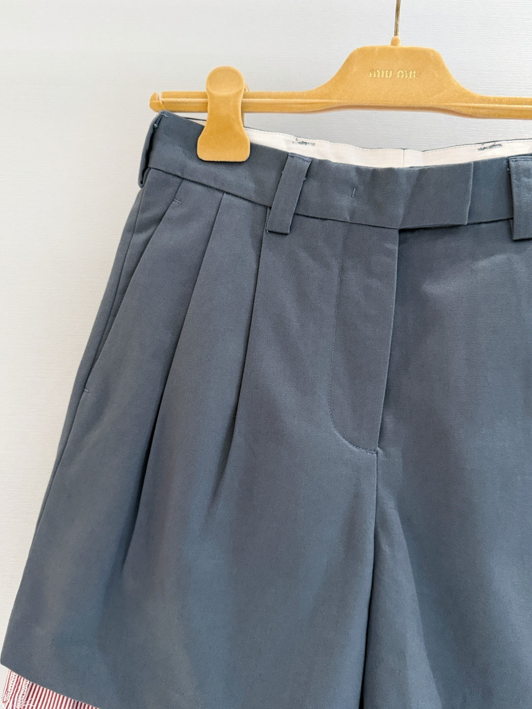 MIUMIU 26S BERMUDA SHORTS 1189