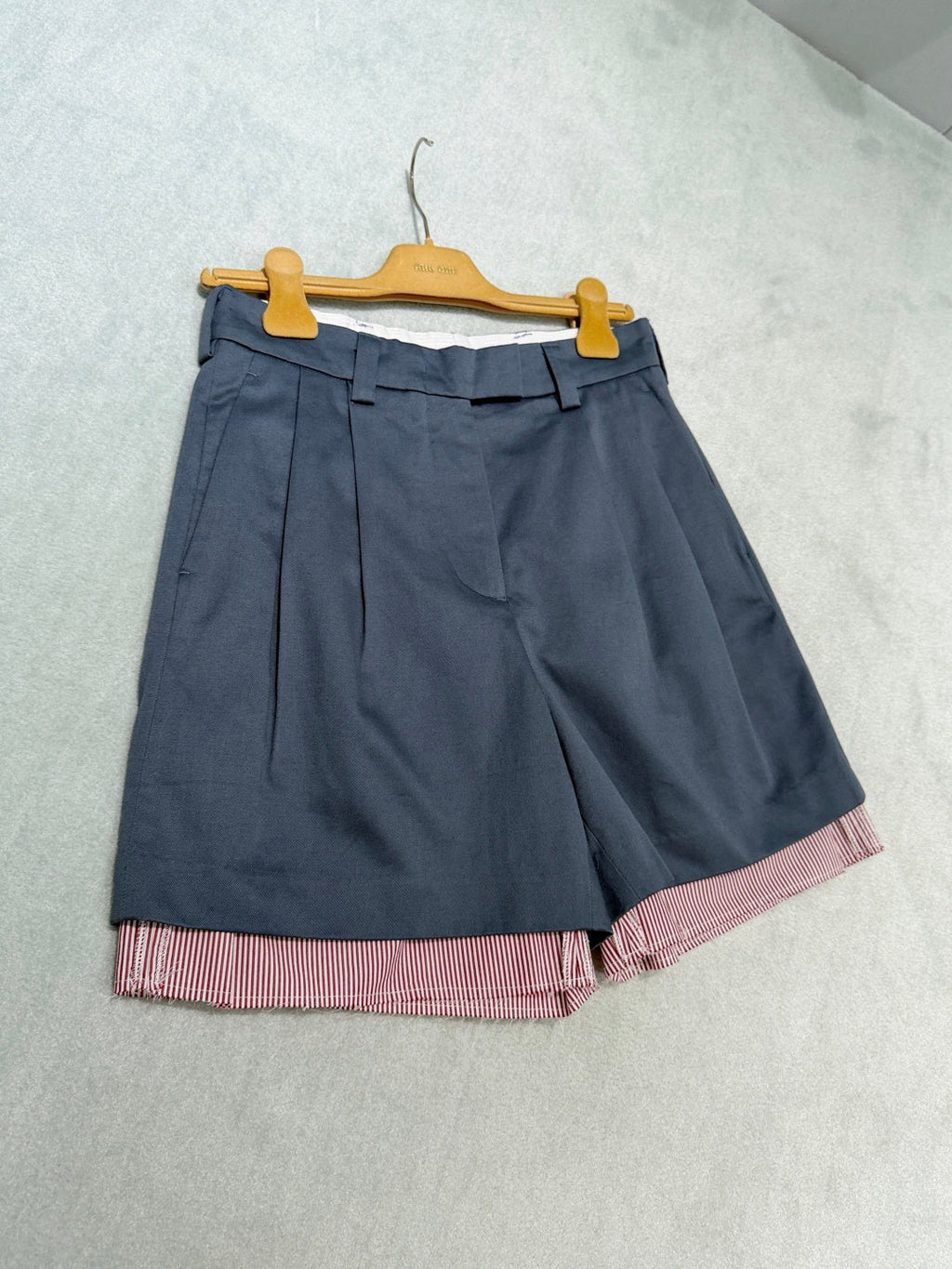 MIUMIU 26S BERMUDA SHORTS 1189