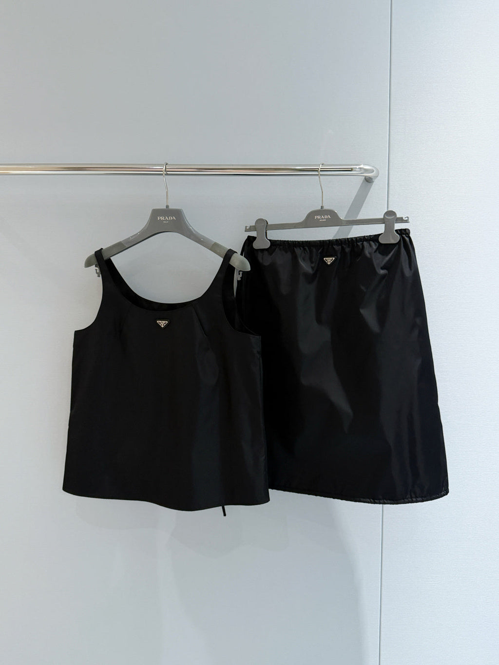 PRADA 26S TANK TOP AND SKIRT SET 975