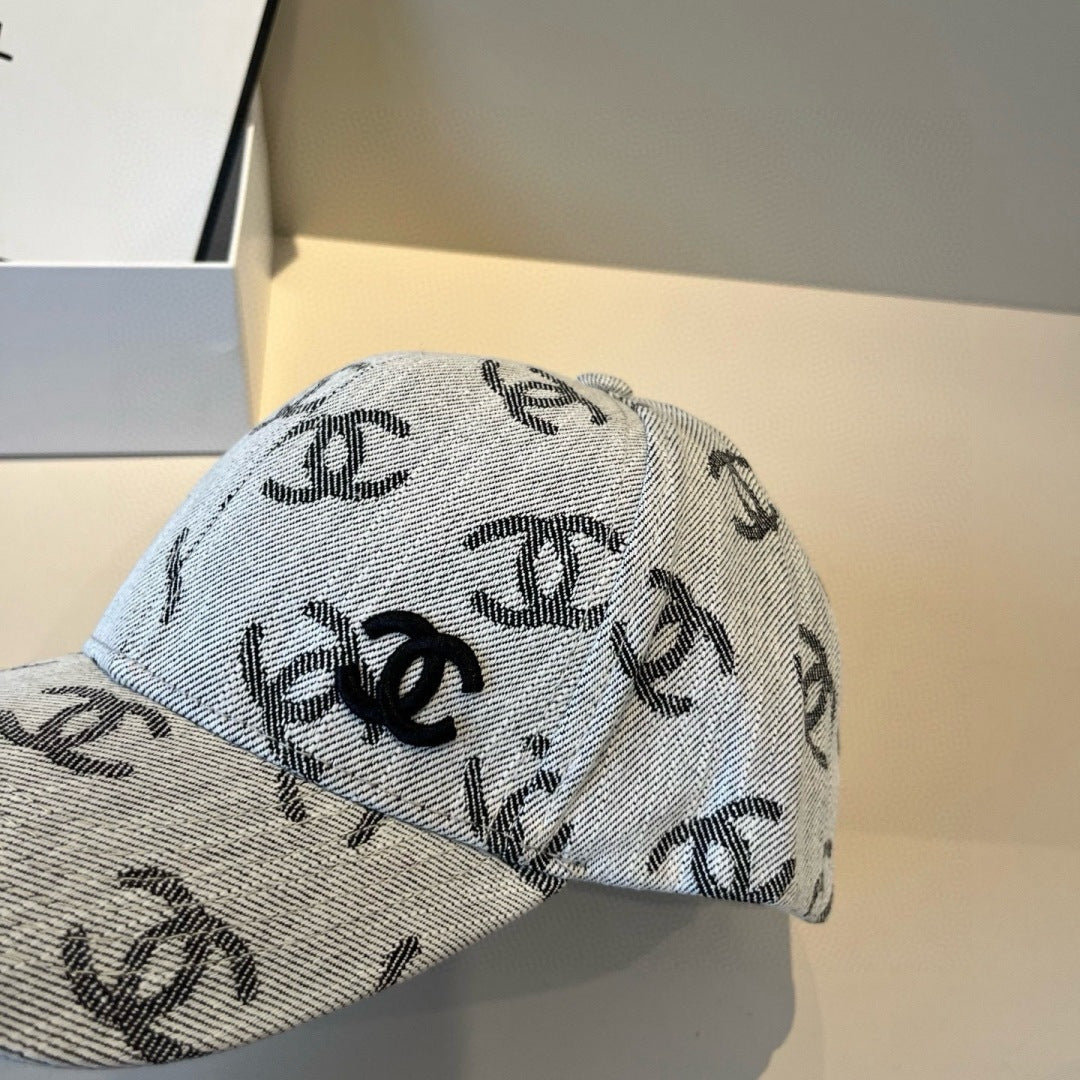 CHANEL 26S PATTERNED DENIM BASEBALL CAP 337794
