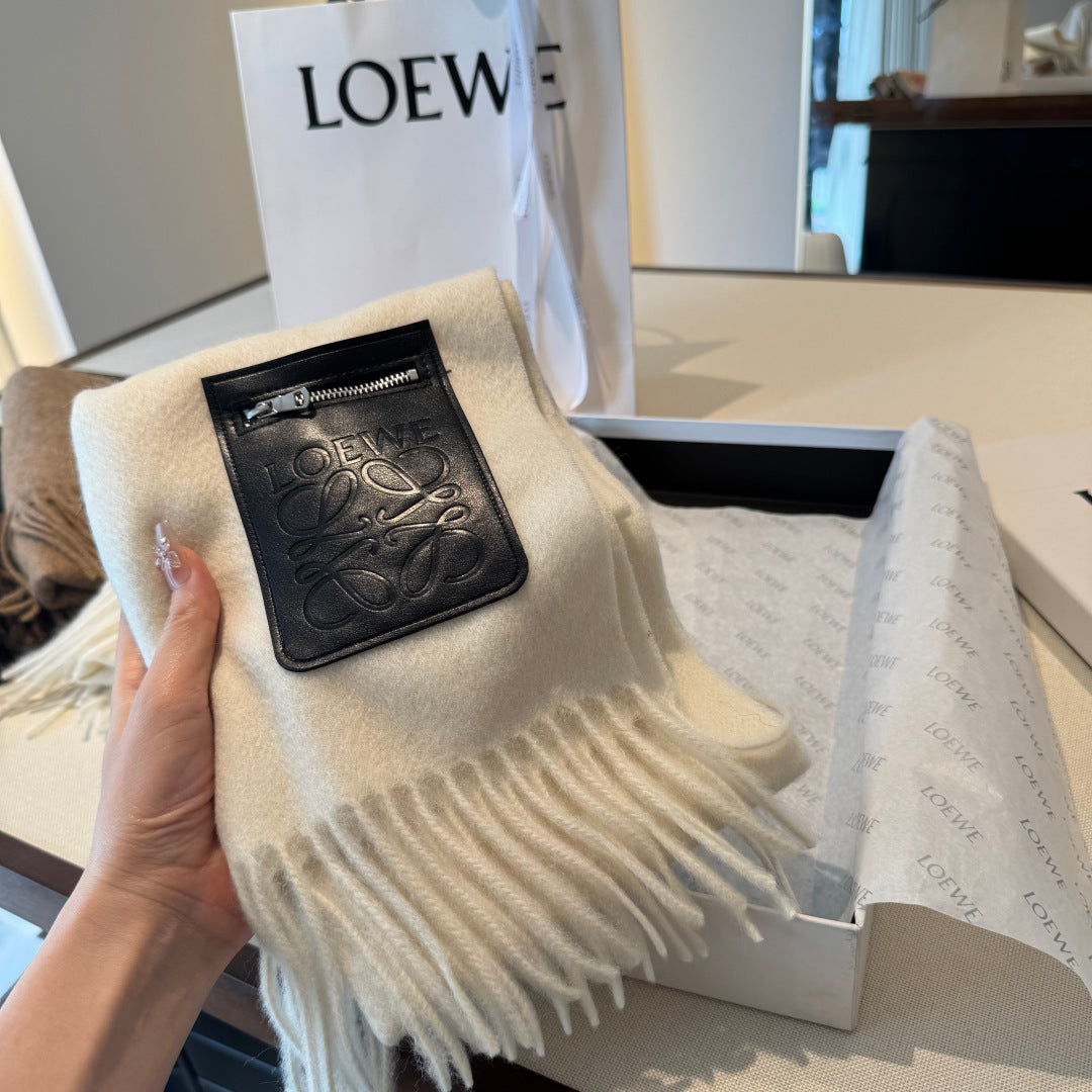 LOEWE 26S SCARF 180 IN CASHMERE WOOL 147440