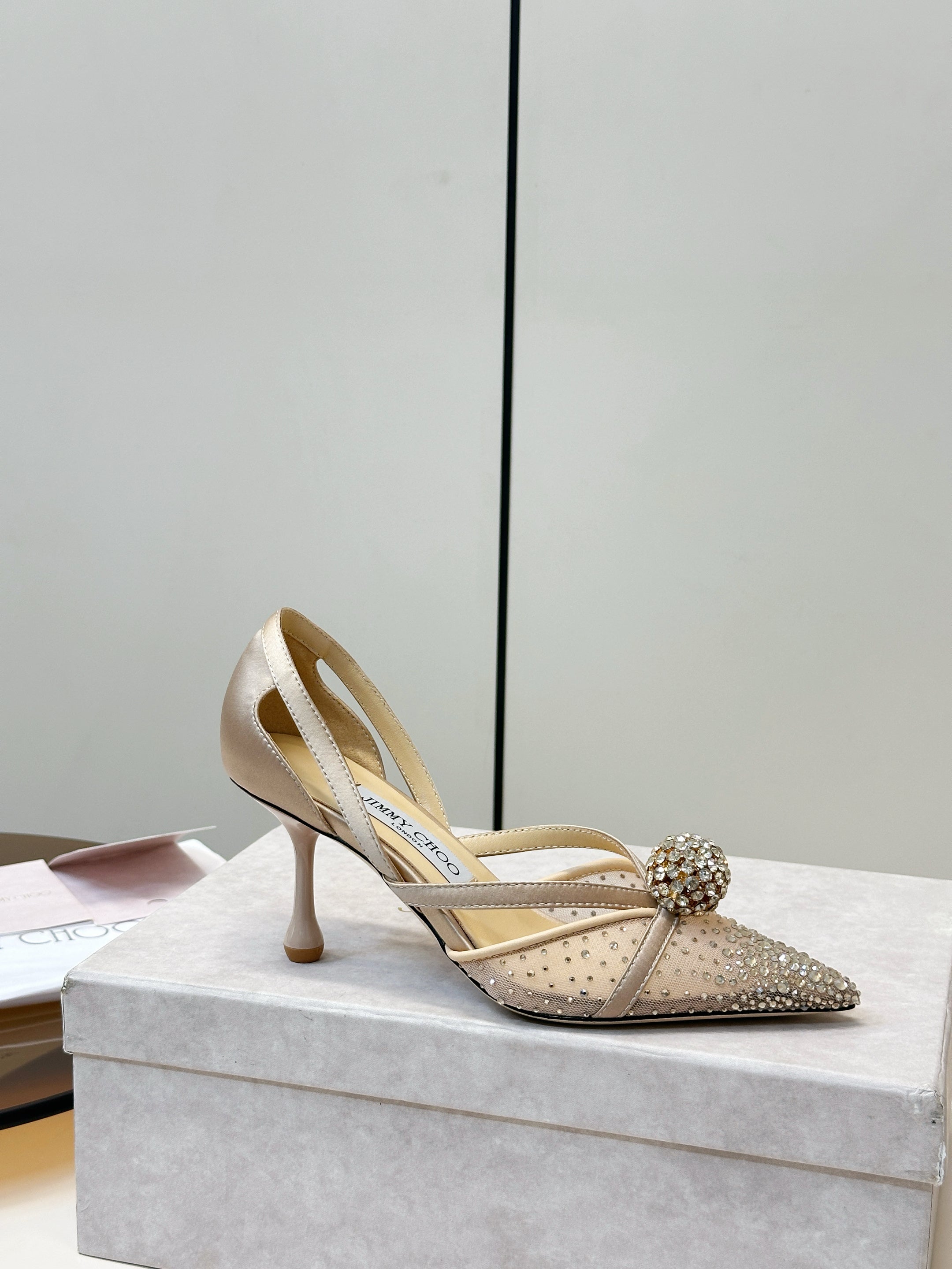 JIMMY CHOO 26S POINTED-TOE HIGH HEELS IN BEIGE CRYSTAL EMBELLISHMENT