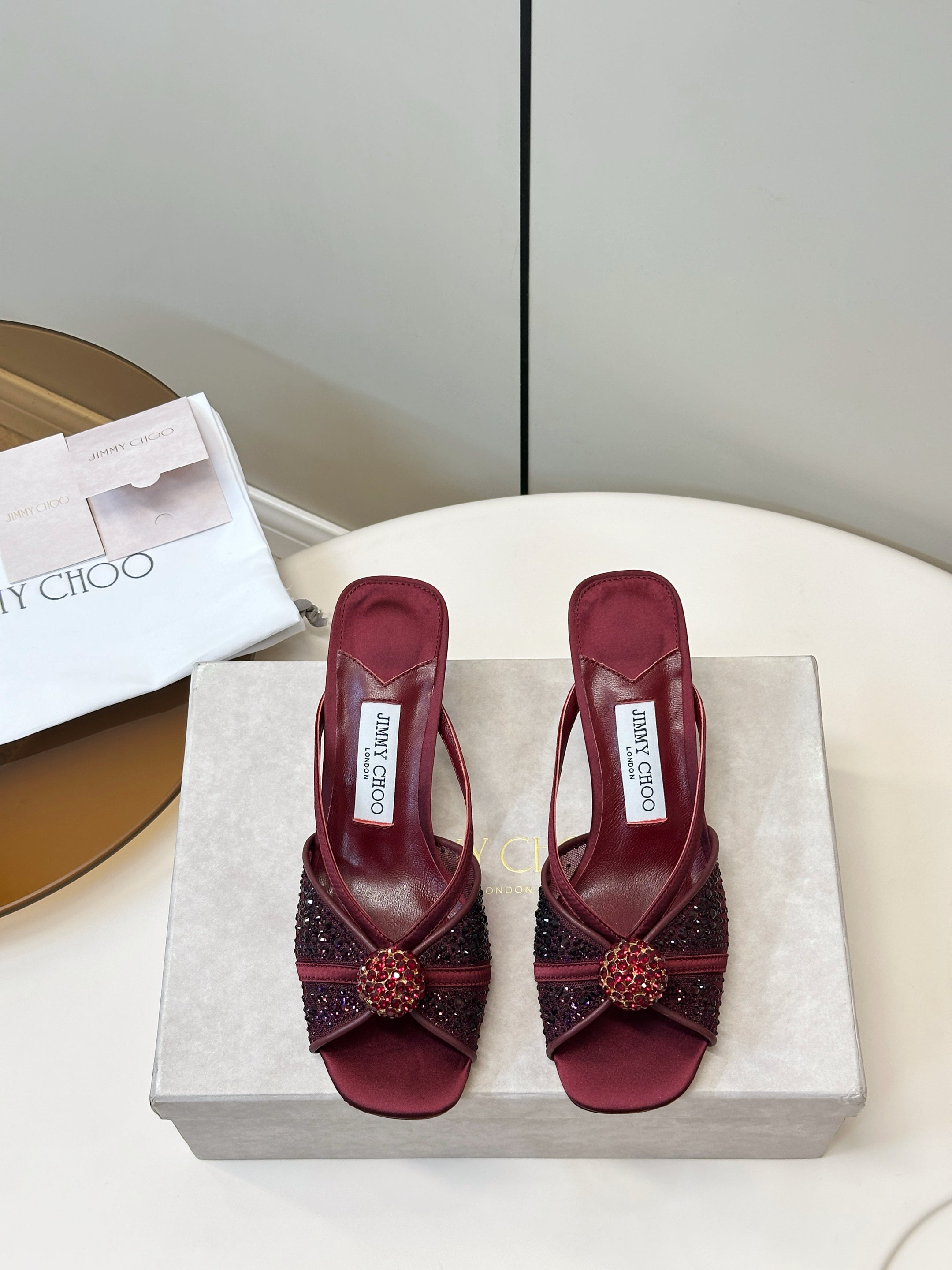 JIMMY CHOO 26S SACORA MULE 80 MM IN DARK RED CRYSTAL EMBELLISHMENT
