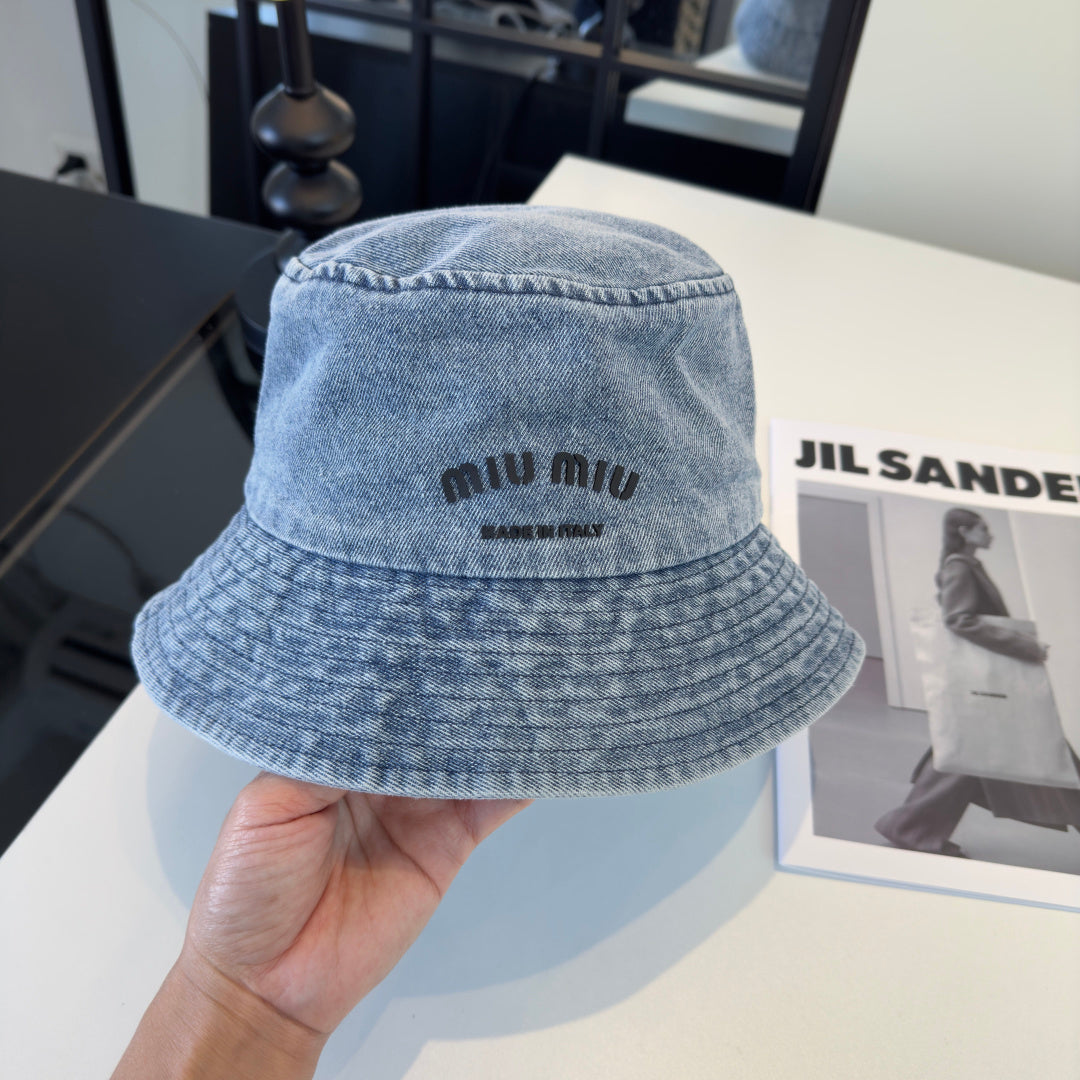 MIUMIU 26S DENIM BUCKET HAT 340423