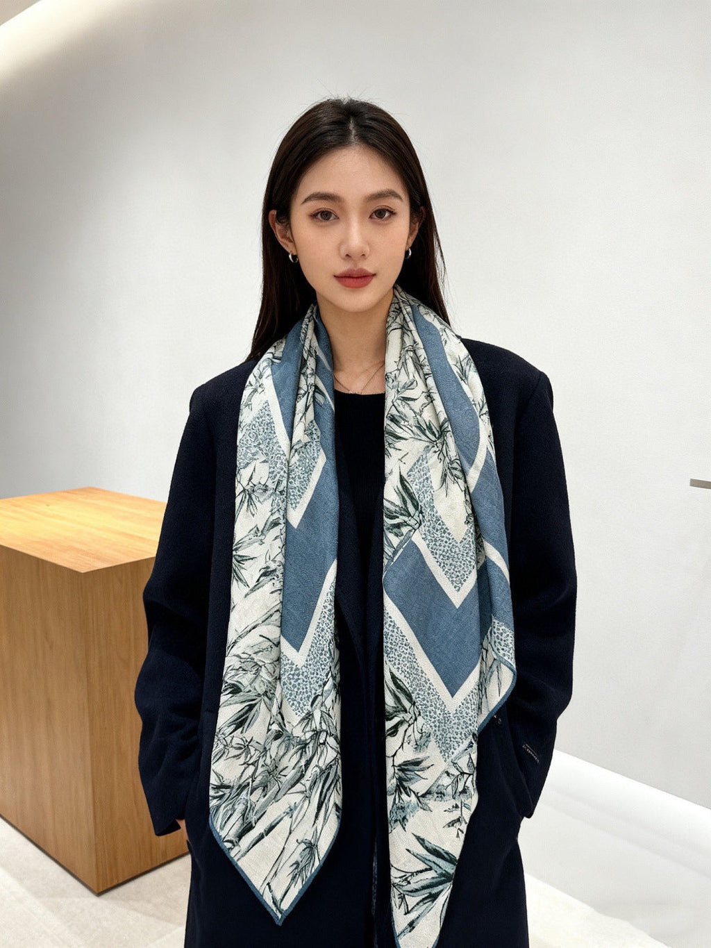 DIOR 26S SCARF 140CM IN CASHMERE SILK 119156