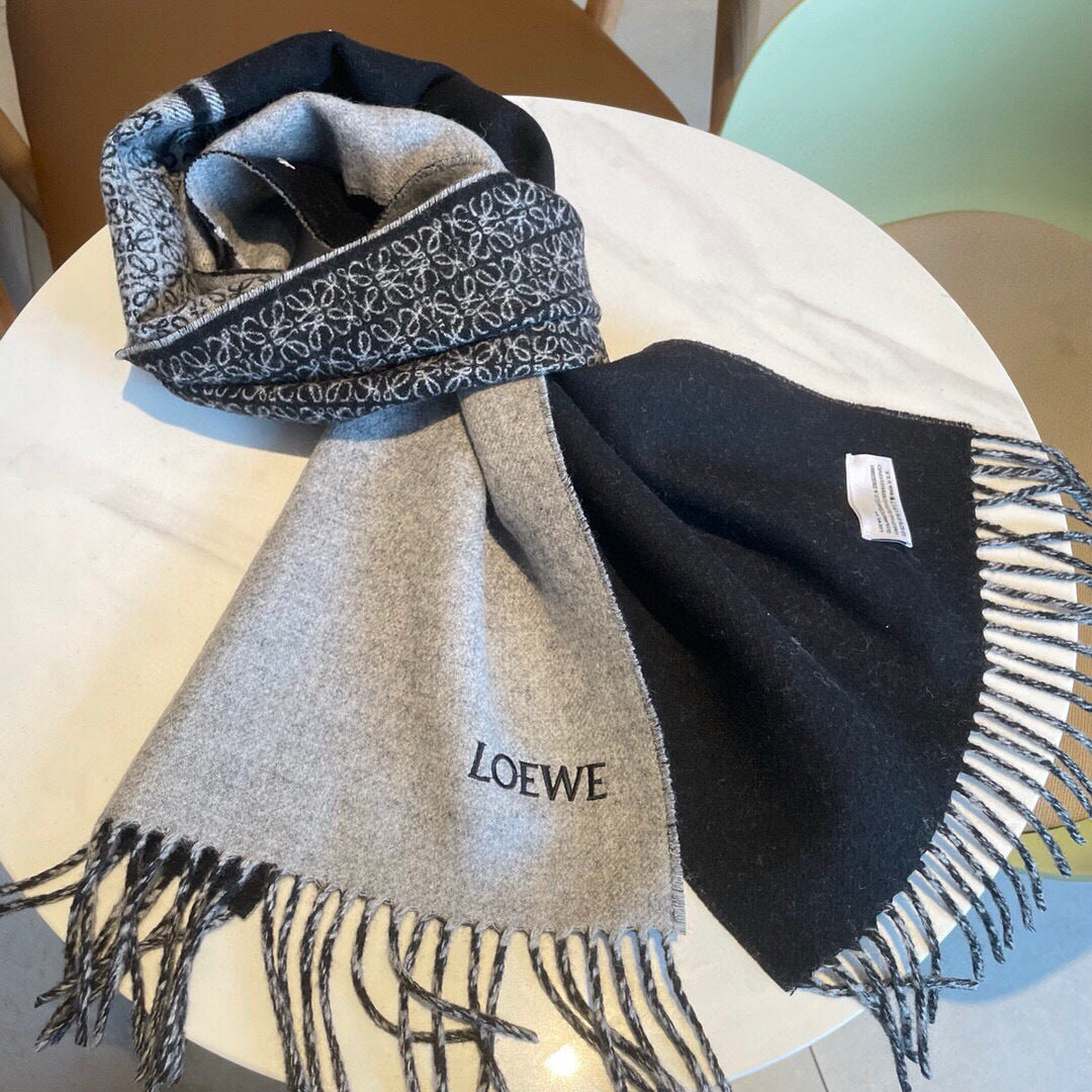 LOEWE 26S SCARF 182 IN CASHMERE WOOL 143411