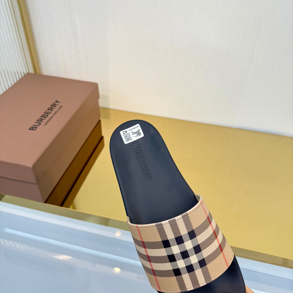 BURBERRY 26S SLIDES SANDAL IN BLACK BEIGE CALFSKIN
