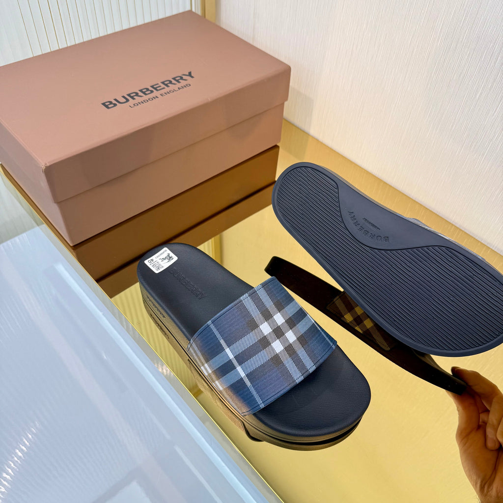 BURBERRY 26S SLIDES SANDAL IN BLACK BLUE CALFSKIN