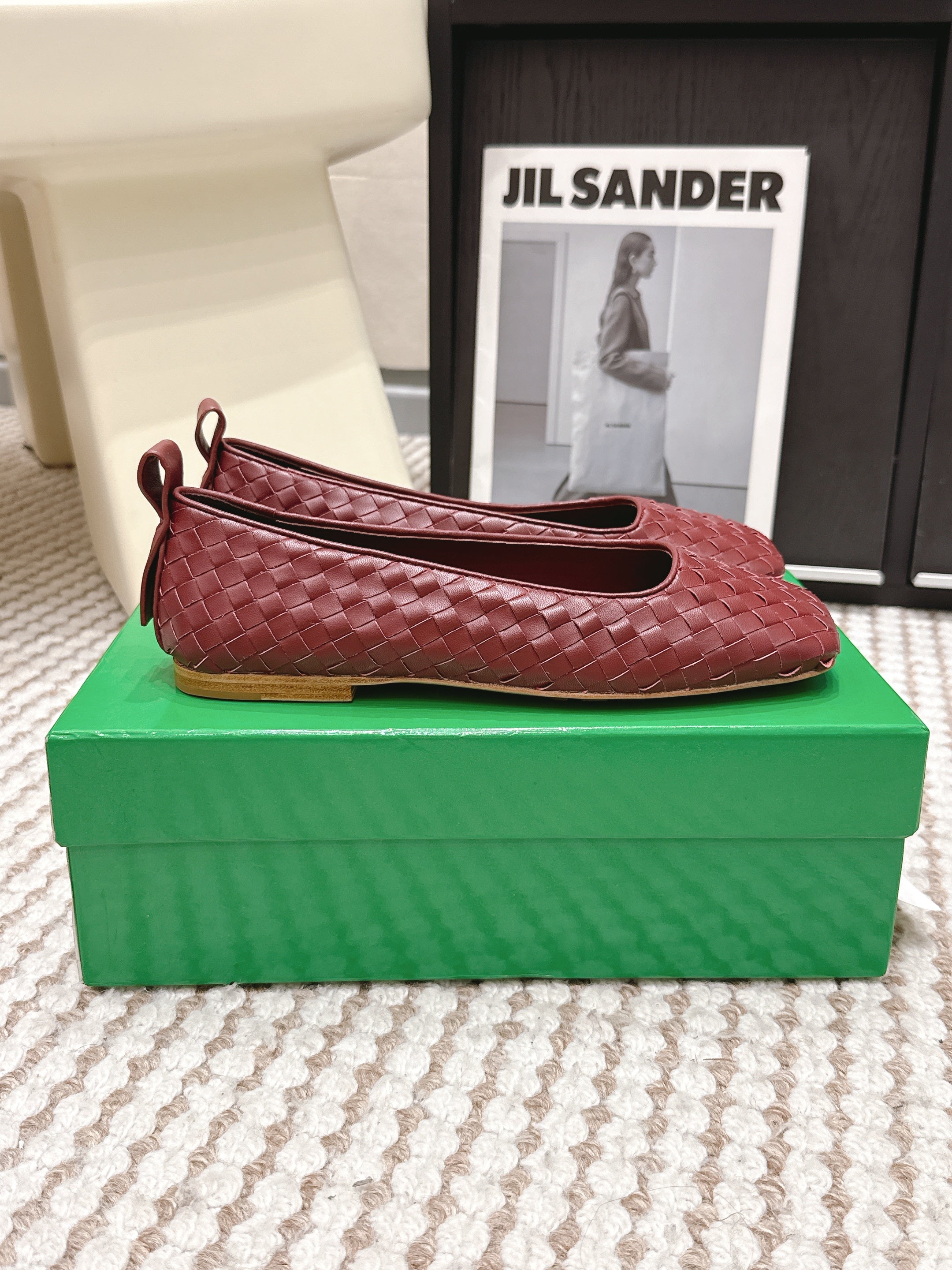 BOTTEGA VENETA 26S SQUARE-TOE FLATS IN RED TECHNICAL WOVEN LAMBSKIN