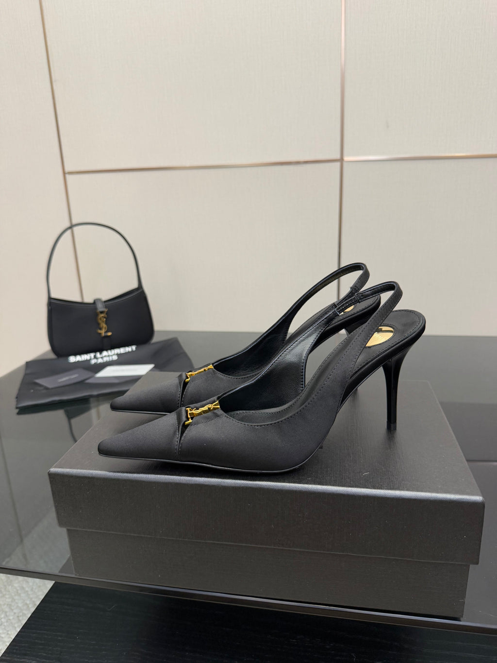YSL 25S SLINGBACK HIGH HEELS 90 MM IN BLACK SATIN WITH GOLD HARDWARE STYLE 18