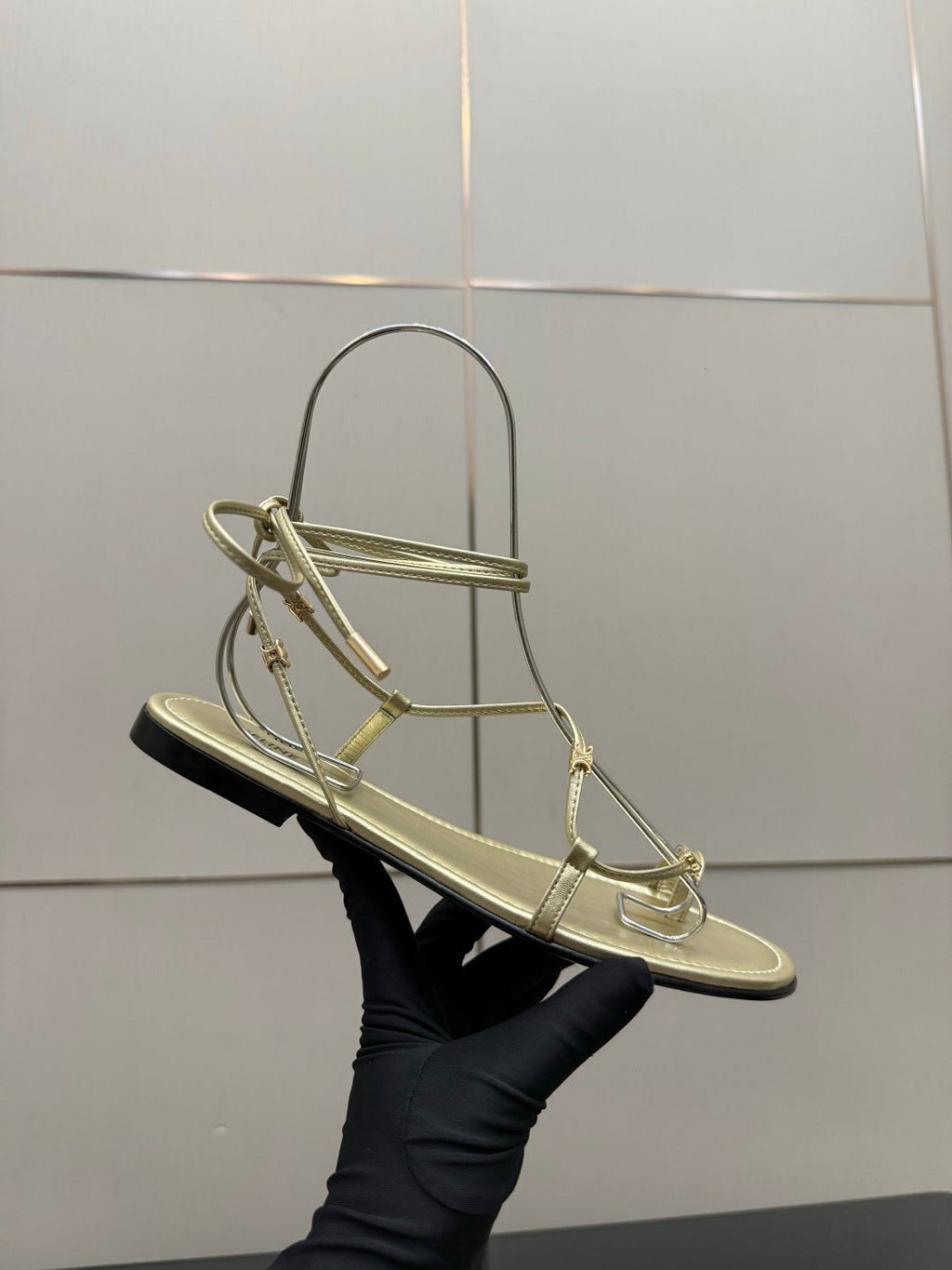 CELINE 26S TRIOMPHE LACE UP FLAT SANDALS IN GOLD CALFSKIN