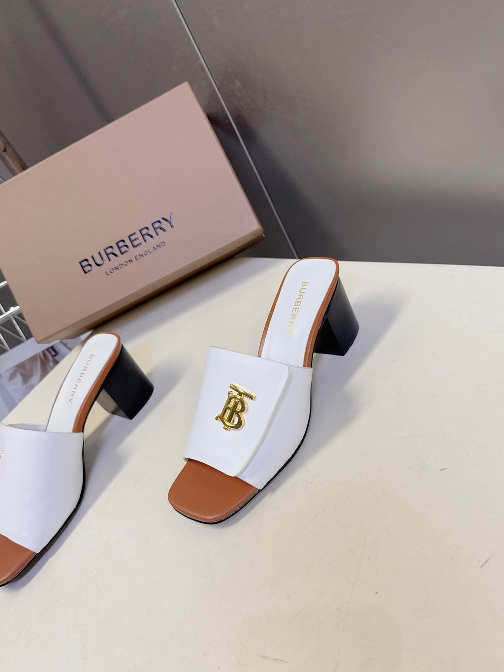 BURBERRY 26S HIGH HEEL MULE SANDALS 60MM IN WHITE CALFSKIN
