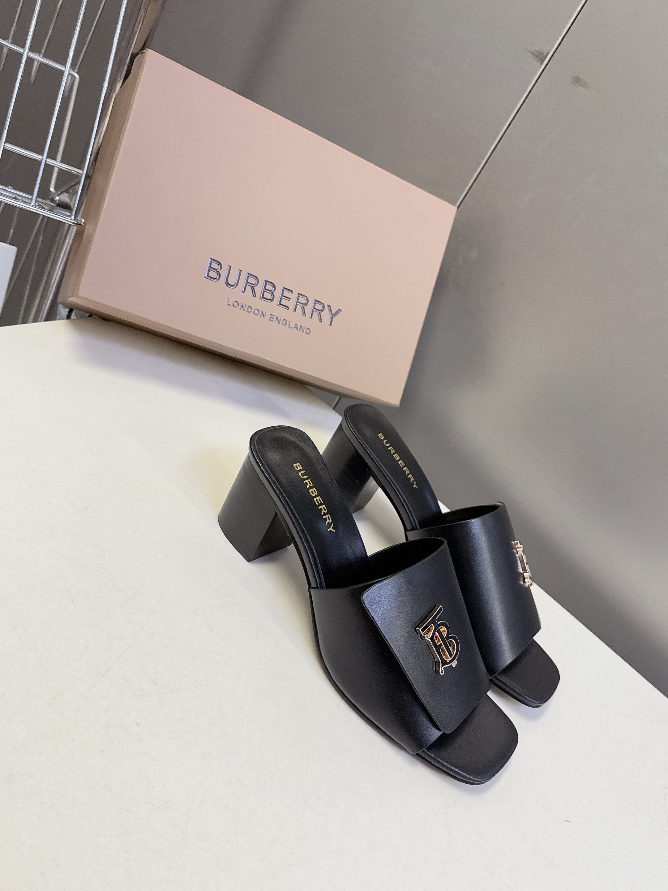 BURBERRY 26S HIGH HEEL MULE SANDALS 60MM IN BLACK CALFSKIN