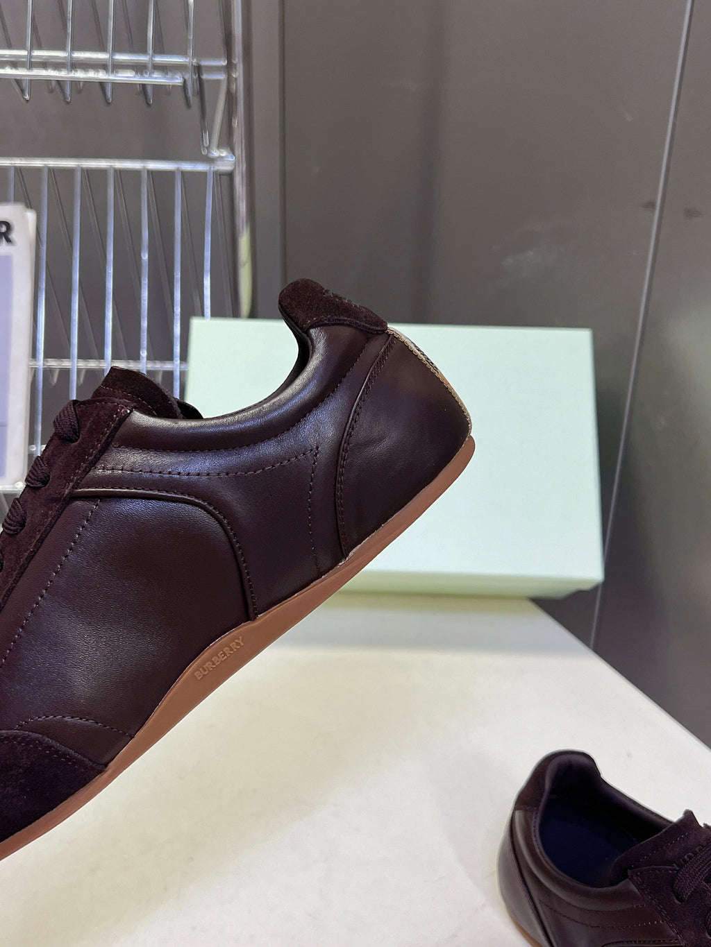 BURBERRY 26S LOW TOP SNEAKERS IN DARK BROWN CALFSKIN AND SUEDE