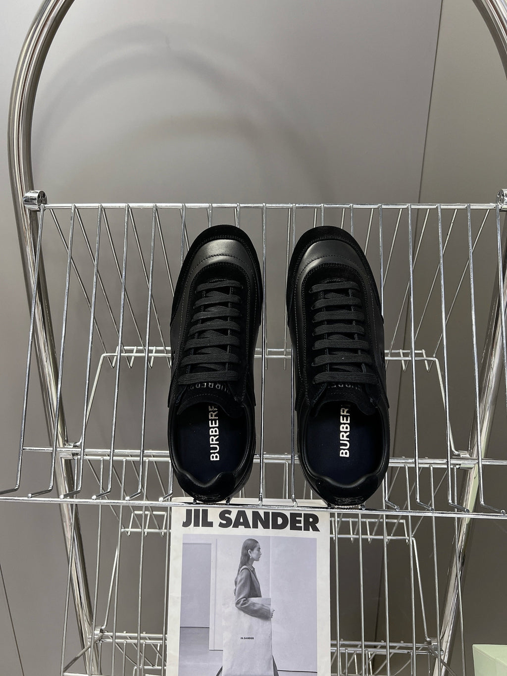 BURBERRY 26S LOW TOP SNEAKERS IN BLACK CALFSKIN AND SUEDE