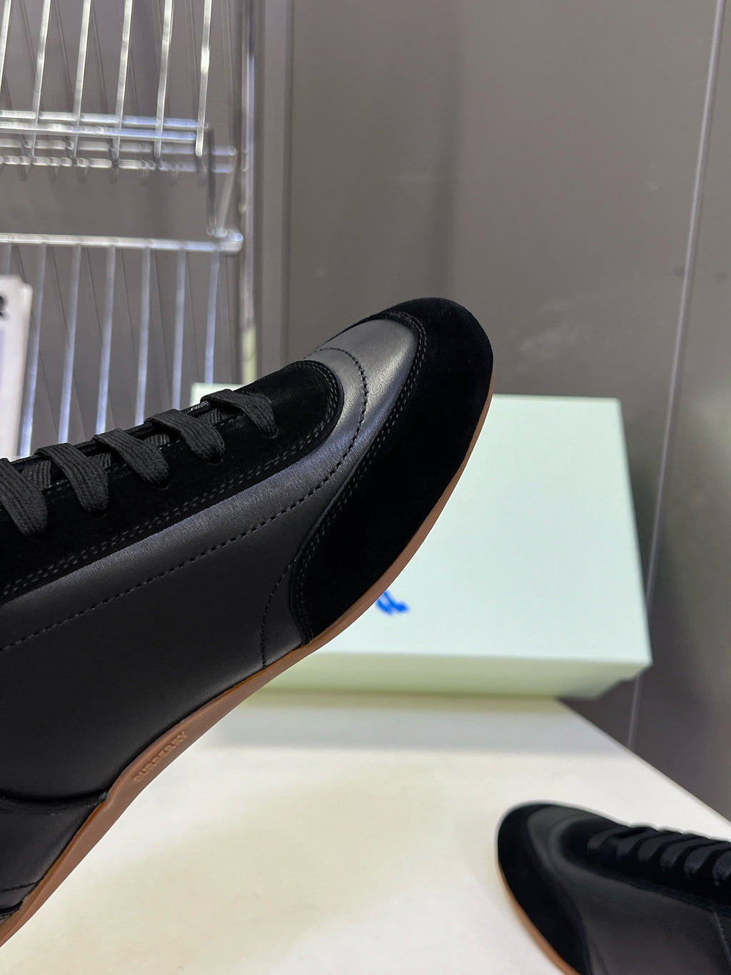 BURBERRY 26S LOW TOP SNEAKERS IN BLACK CALFSKIN AND SUEDE