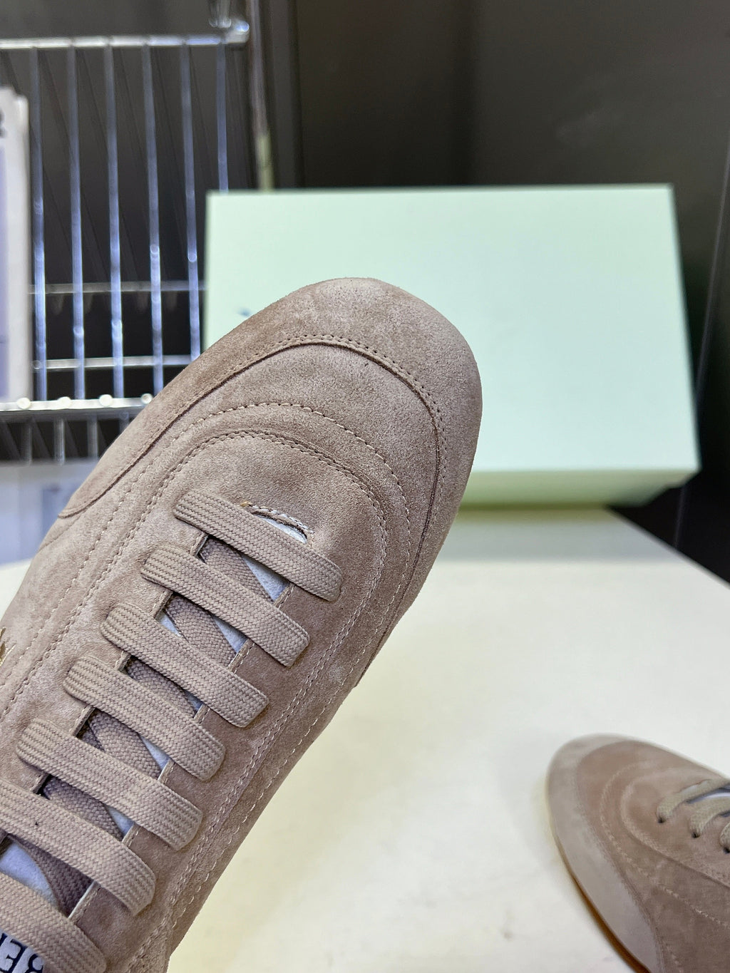 BURBERRY 26S LOW TOP SNEAKERS IN TAUPE BEIGE SUEDE