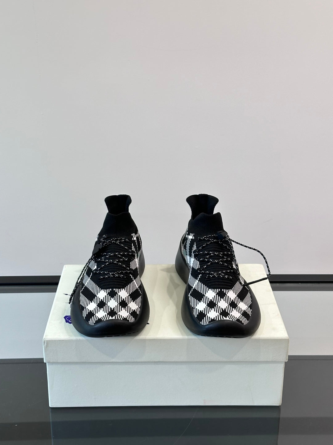 BURBERRY 26S CHECK KNIT SOCK SNEAKERS IN BLACK AND WHITE FABRIC