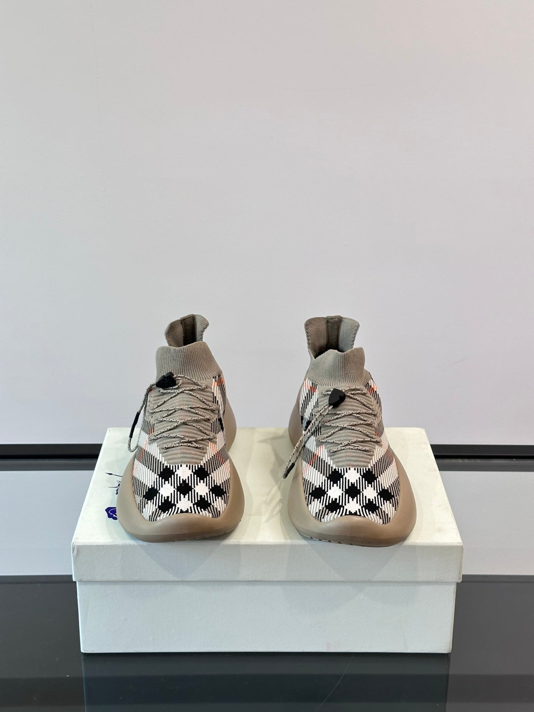 BURBERRY 26S CHECK KNIT SOCK SNEAKERS IN ARCHIVE BEIGE FABRIC