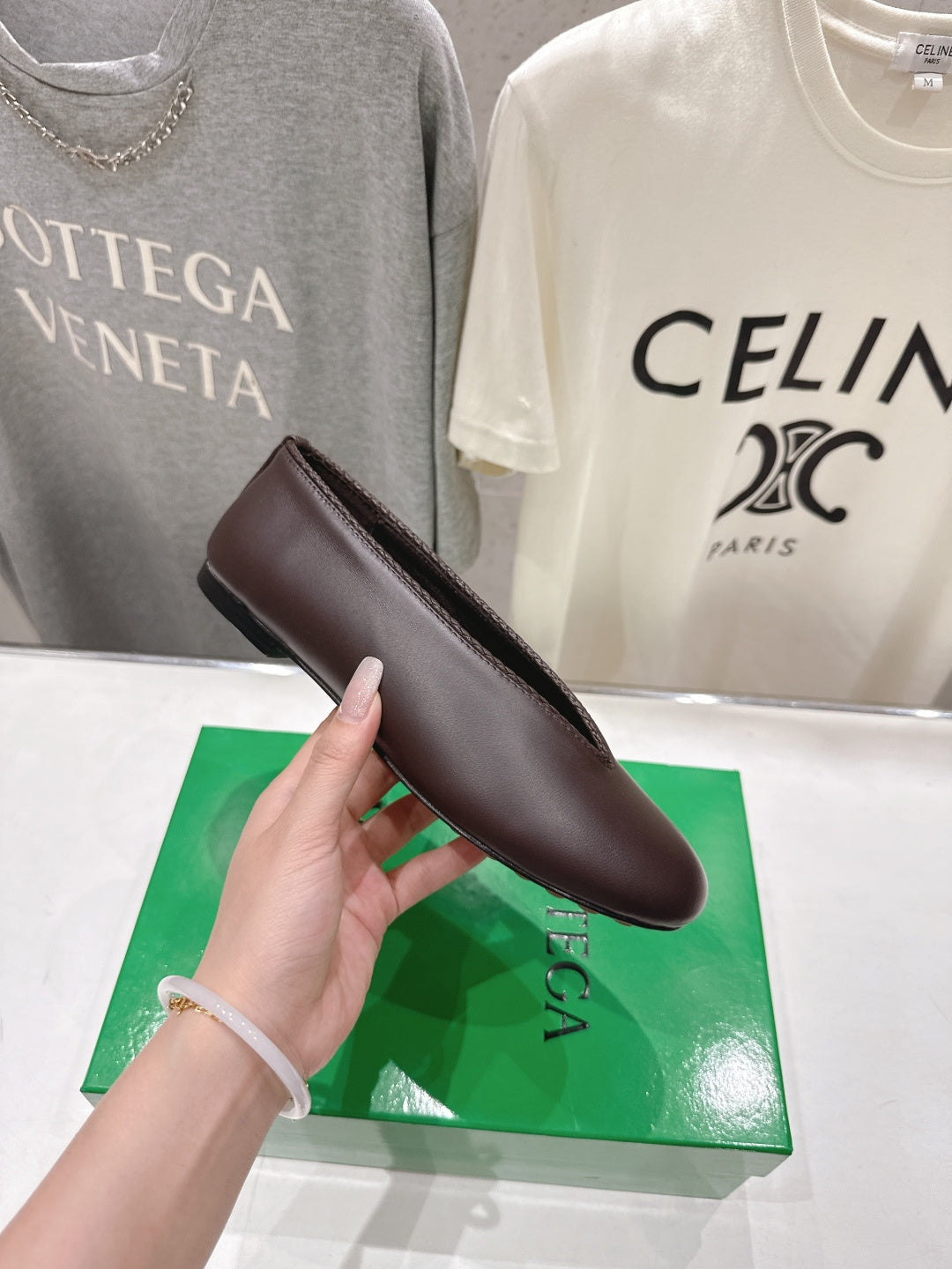BOTTEGA VENETA 26S BALLET FLATS IN DARK BROWN LAMBSKIN