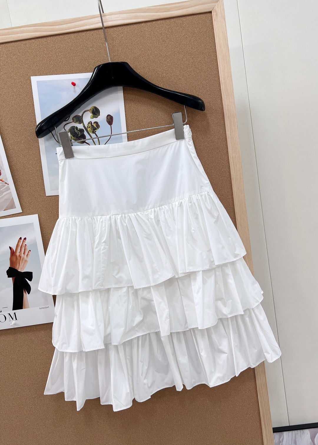 VALENTINO 26S TIERED MINI SKIRT 225