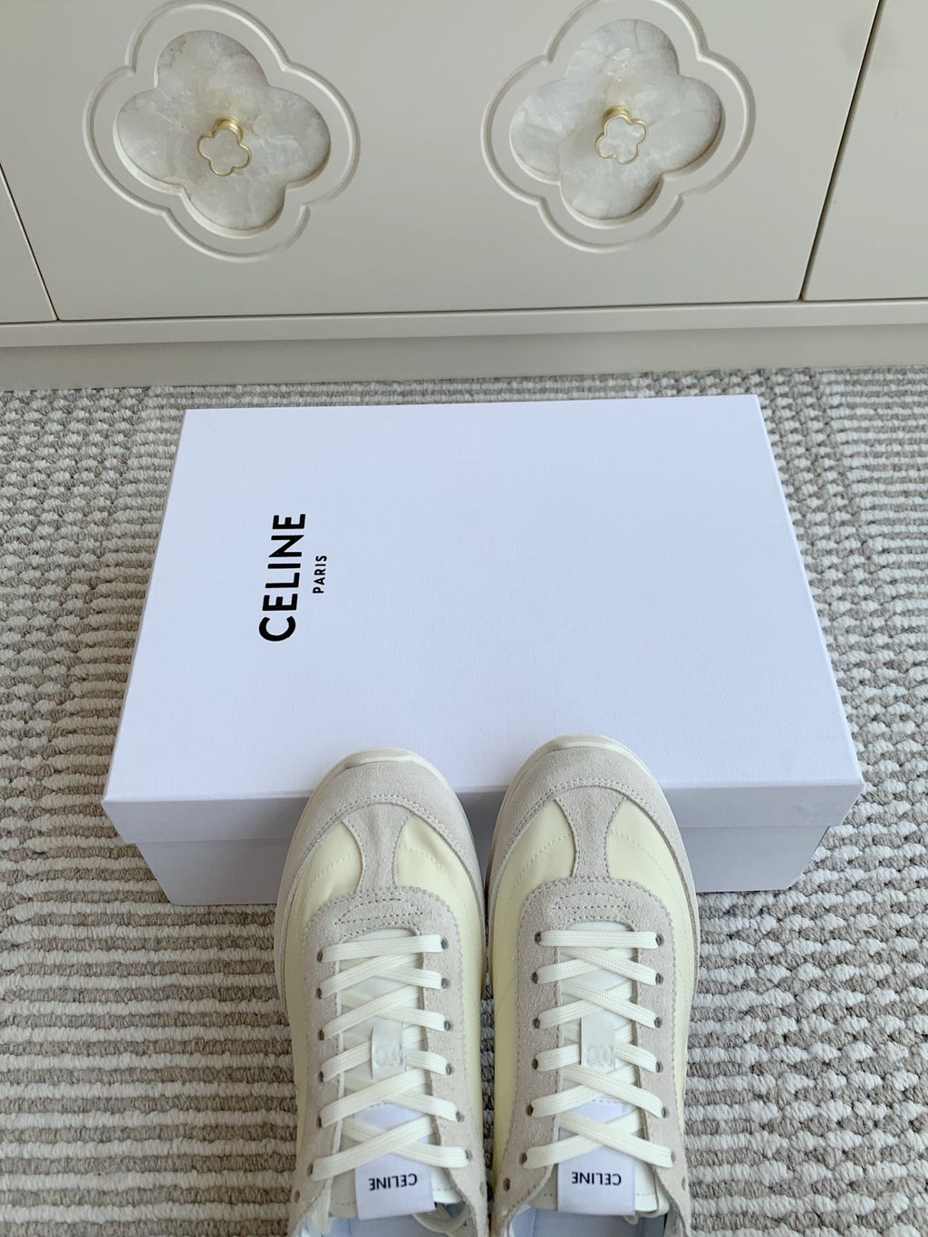 CELINE 26S TRIOMPHE RUNNER SNEAKERS IN CREAM WHITE NYLON AND LIGHT GREY SUEDE
