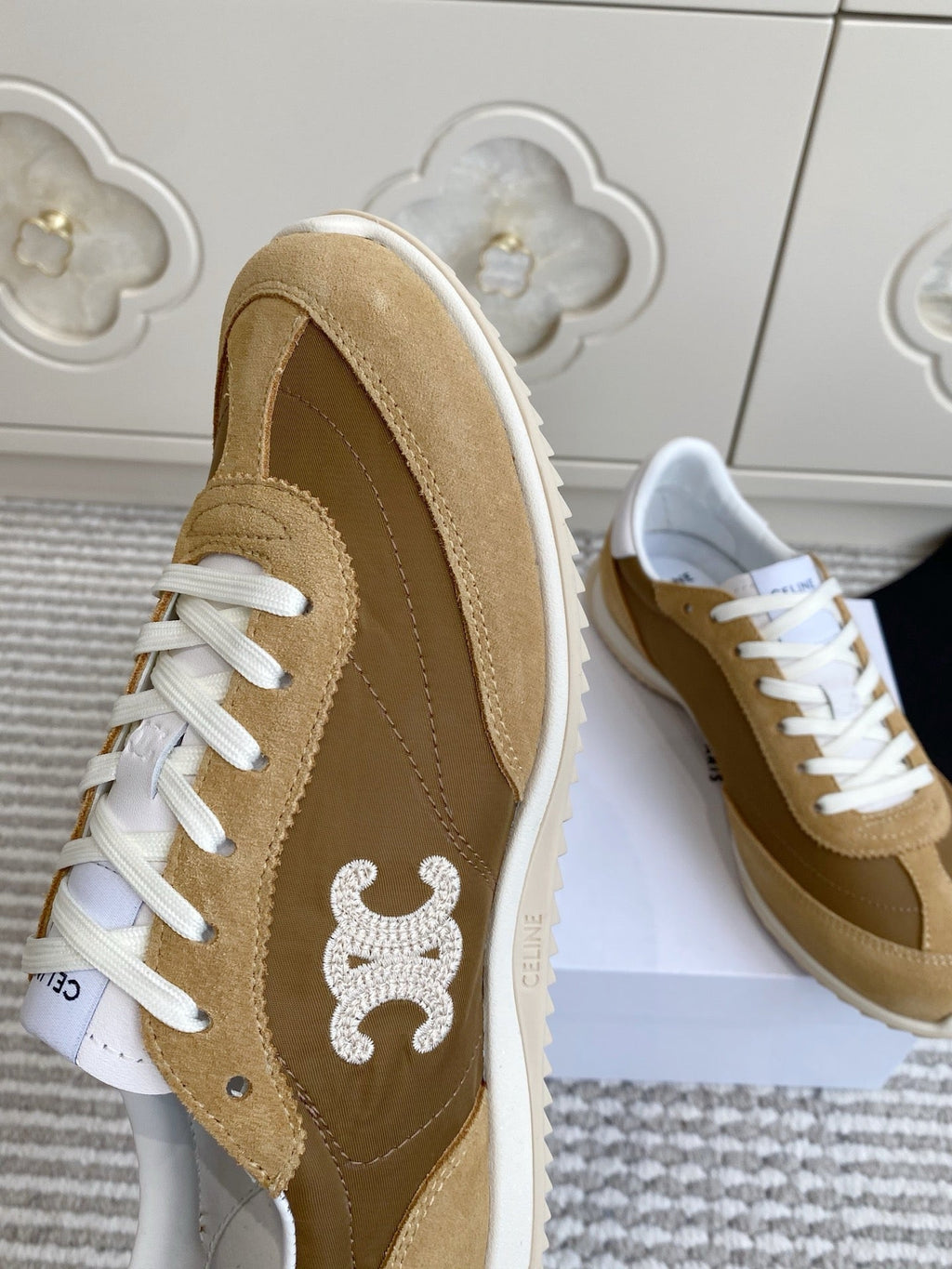 CELINE 26S RUNNER SNEAKERS IN SAND BEIGE SUEDE AND CARAMEL BROWN NYLON